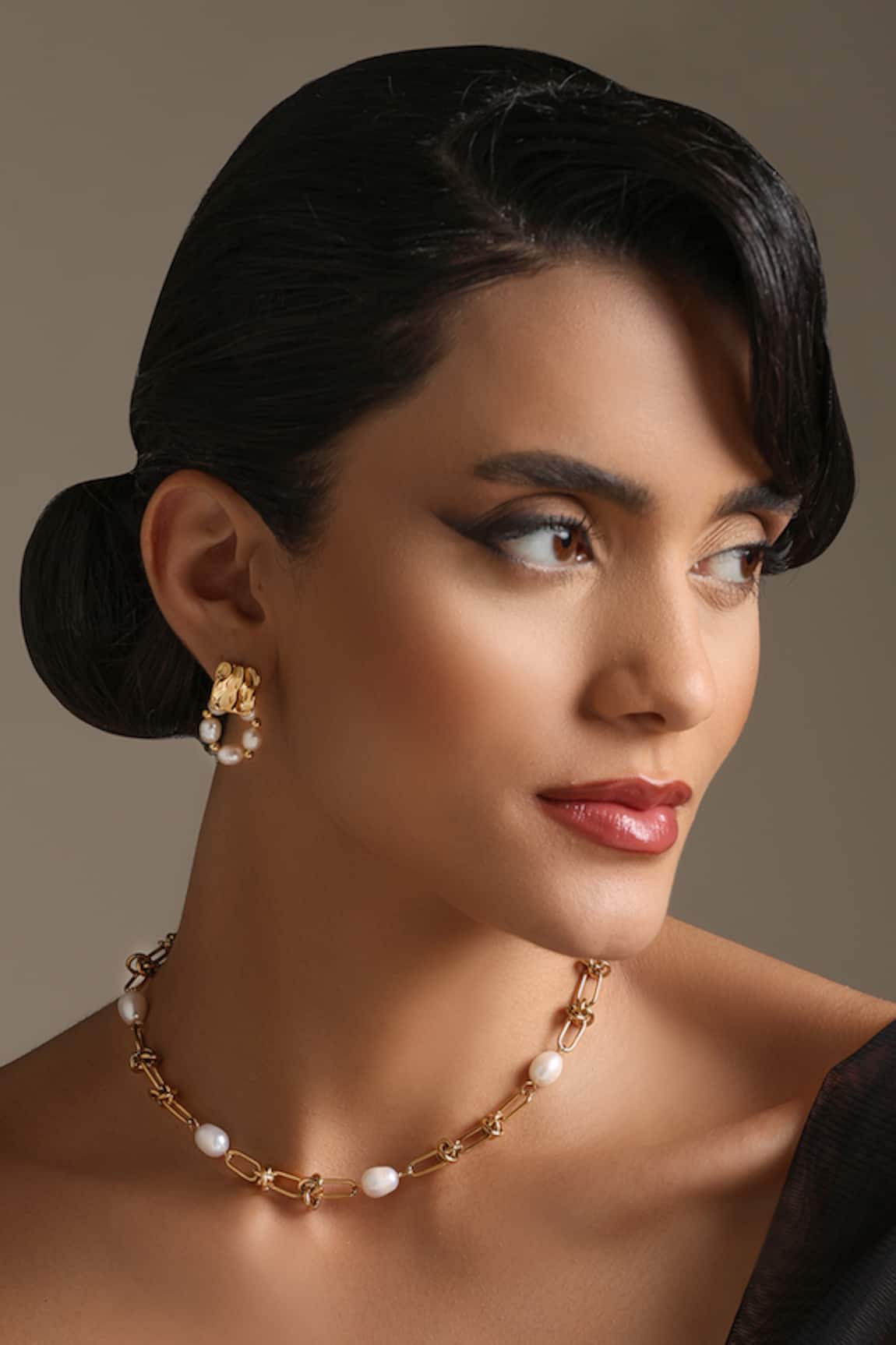 Dusala Versatile Pendant Necklace 