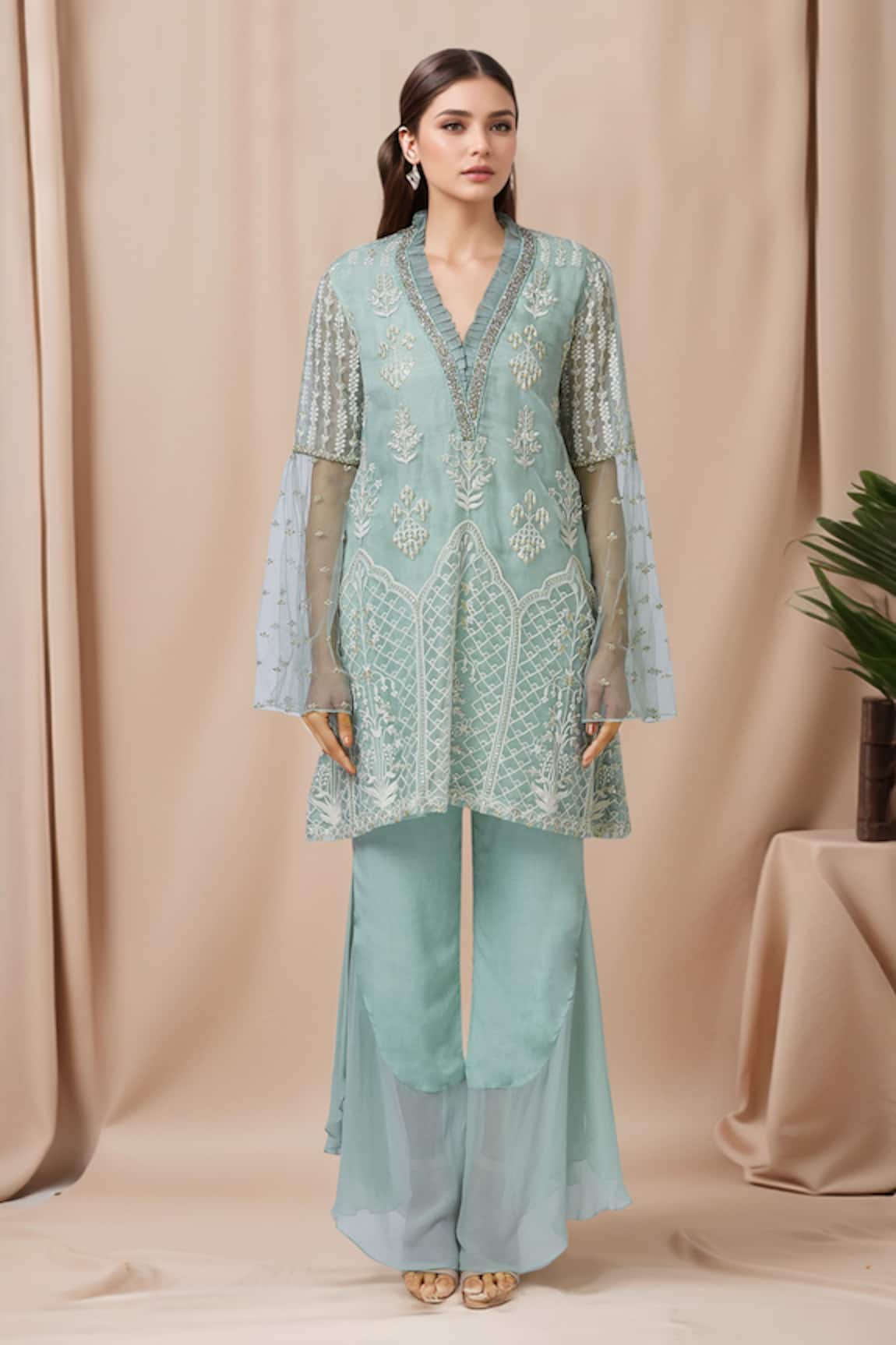 Aariyana Couture Embroidered Kurta Palazzo Set 