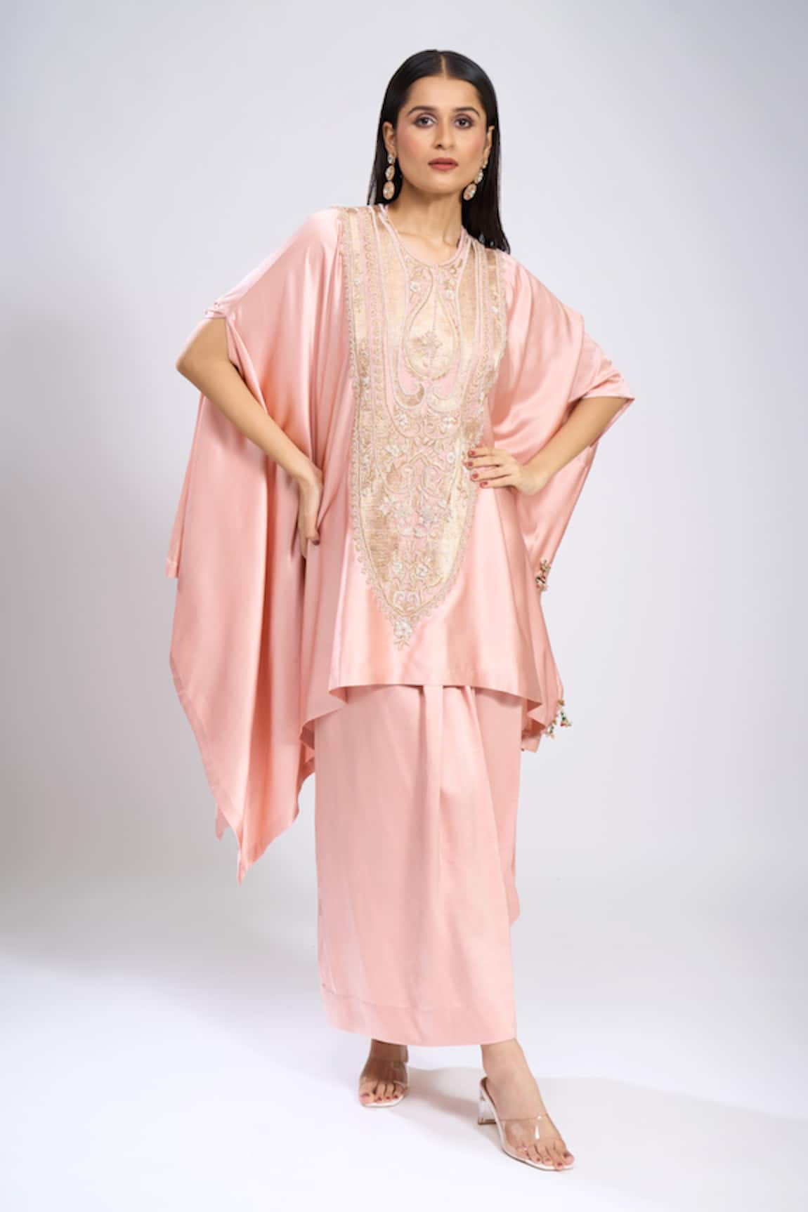 Anamika Khanna Embroidered Kurta With Skirt 