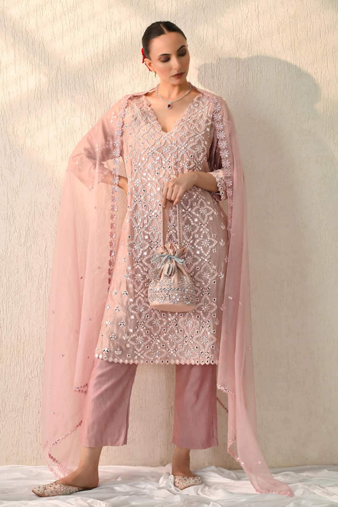 Ohh Crow Floral Jaal Embroidered Kurta Set 