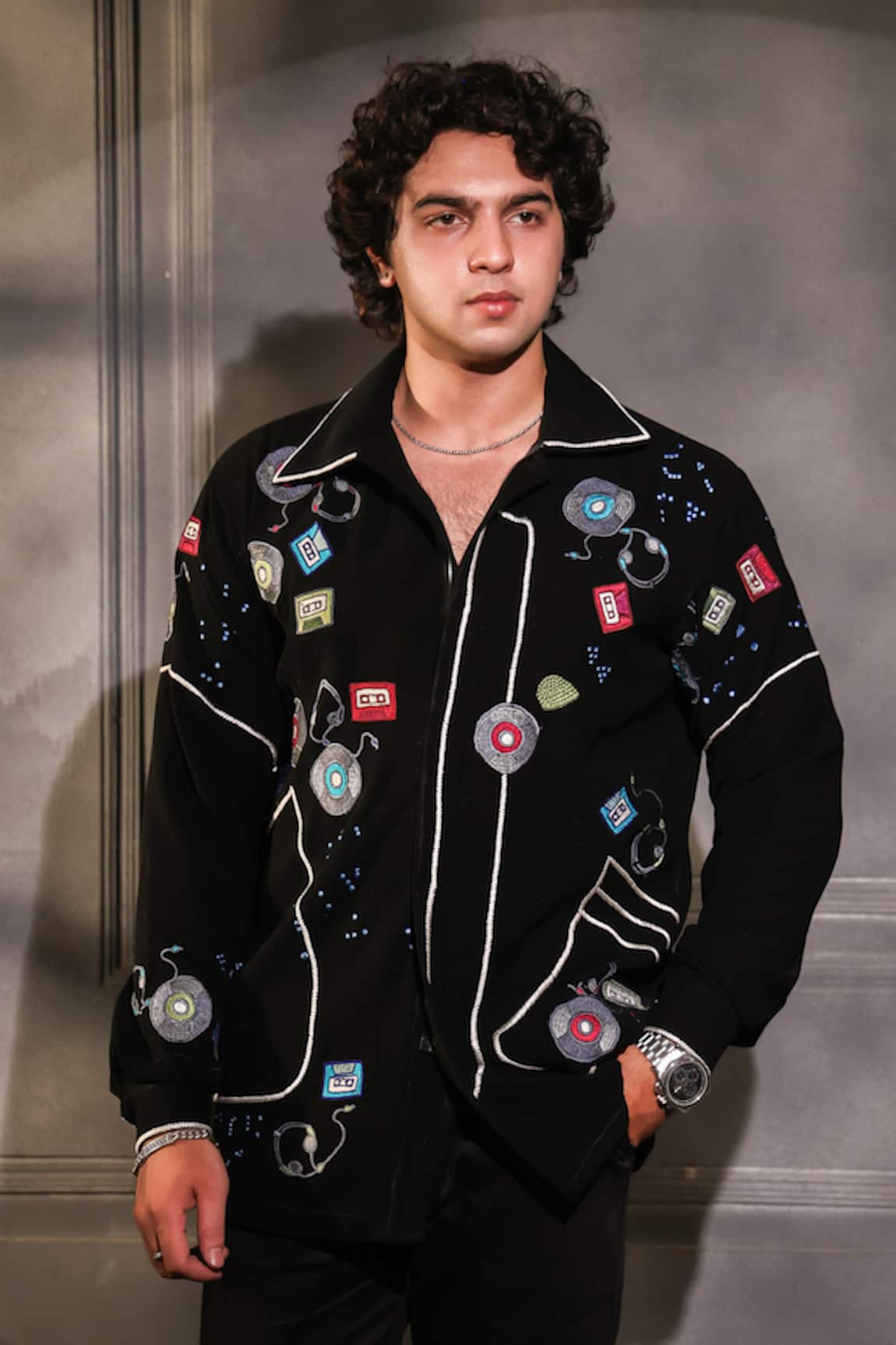 Menero Black Embroidered Shirt 