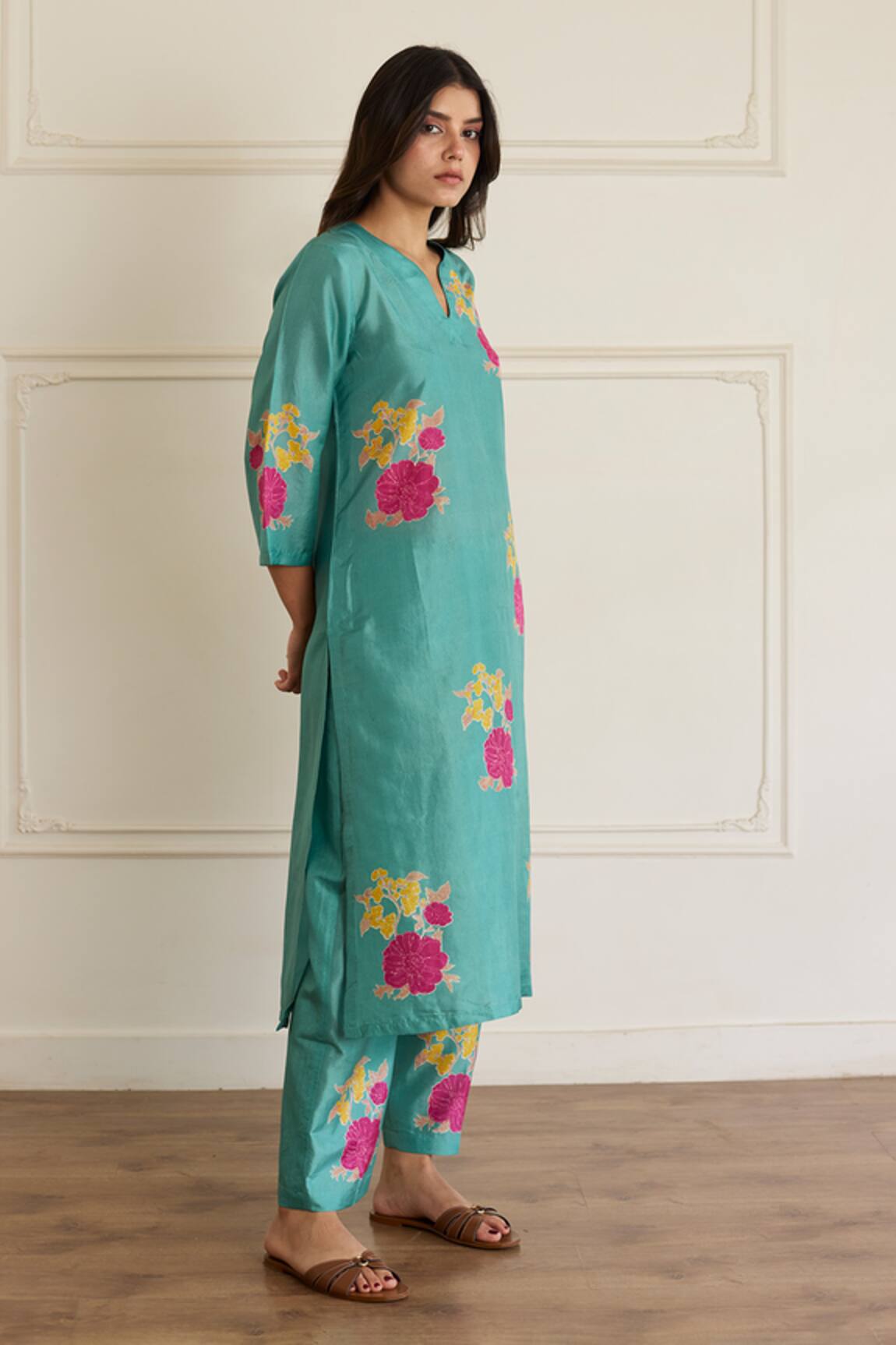 Juanita By Shubhda Aqua Silk Floral Print Kurta With Pant 