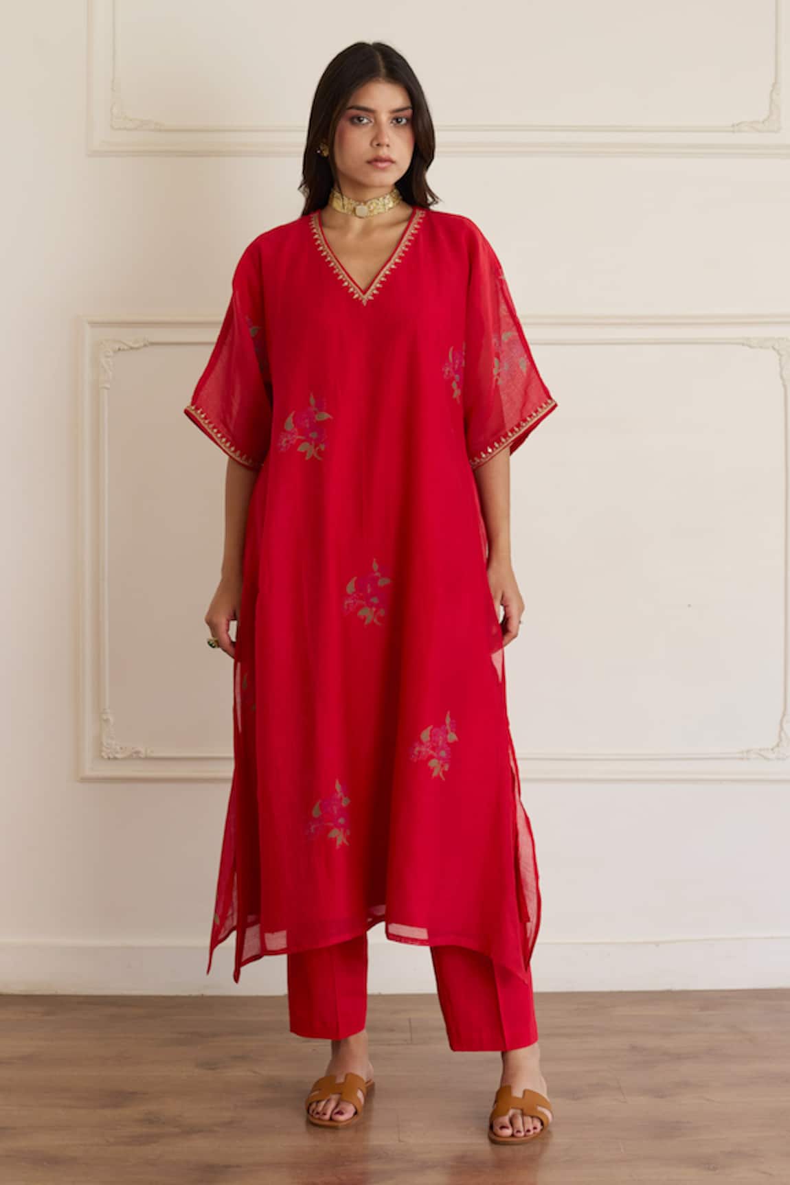Juanita By Shubhda Ruby Floral Pattern Kurta With Pant 