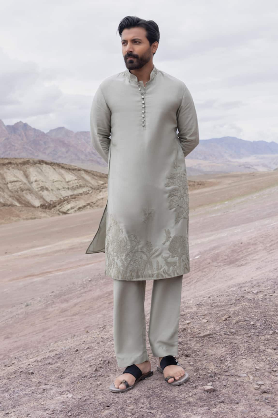 Amit Arora Dori Embroidered Kurta With Pant 