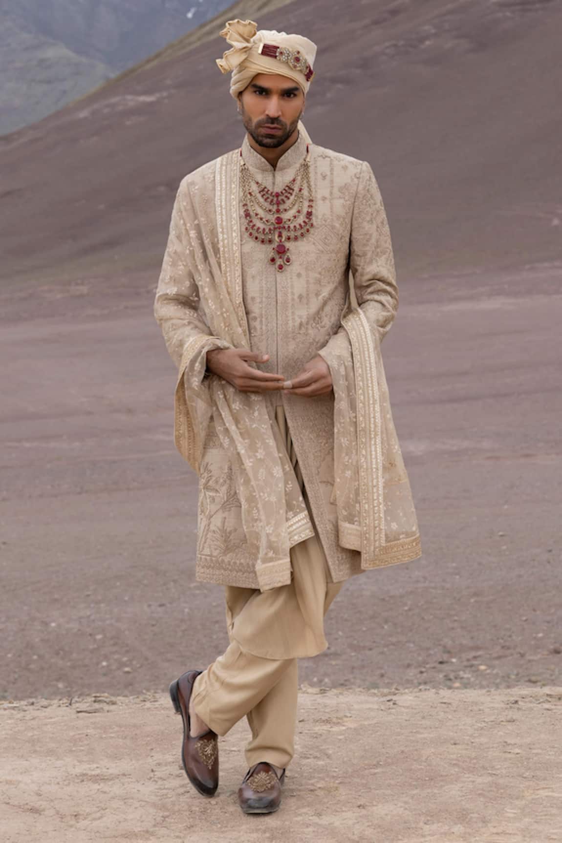 Amit Arora Embroidered Sherwani Kurta Set 