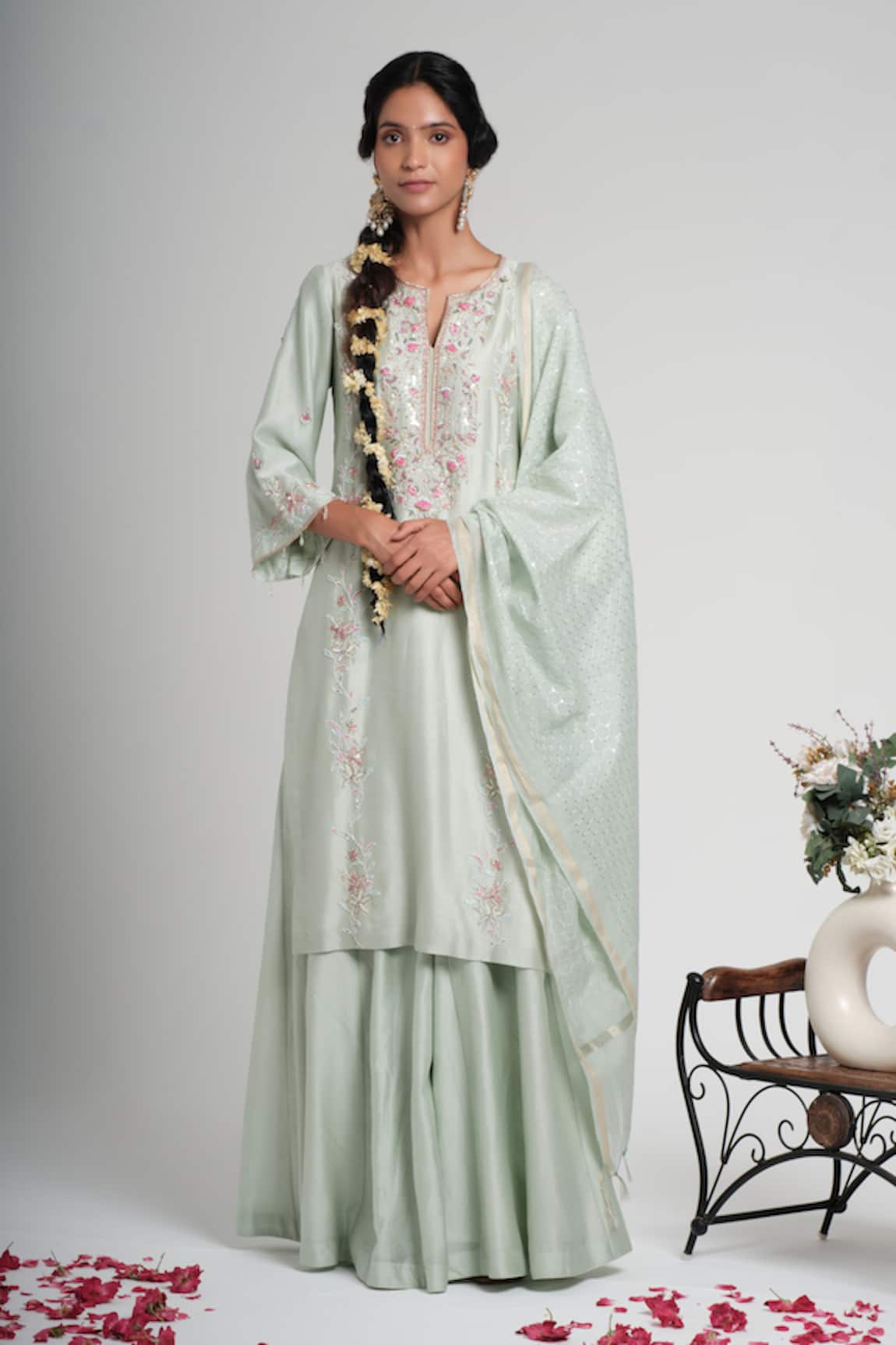 Muditaa By Urmila Tarini Chanderi Silk Embroidered Kurta Set 