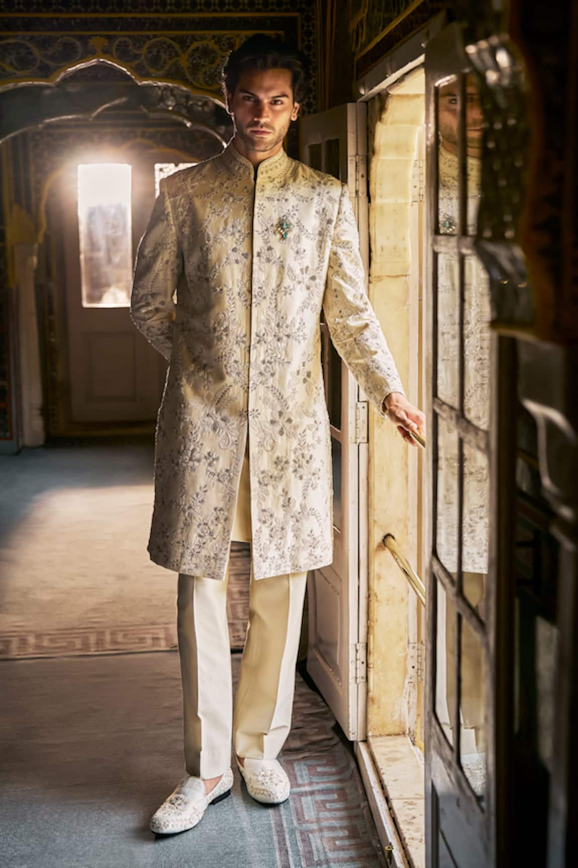 Seema Gujral Jaal Embroidered Sherwani Kurta Set 