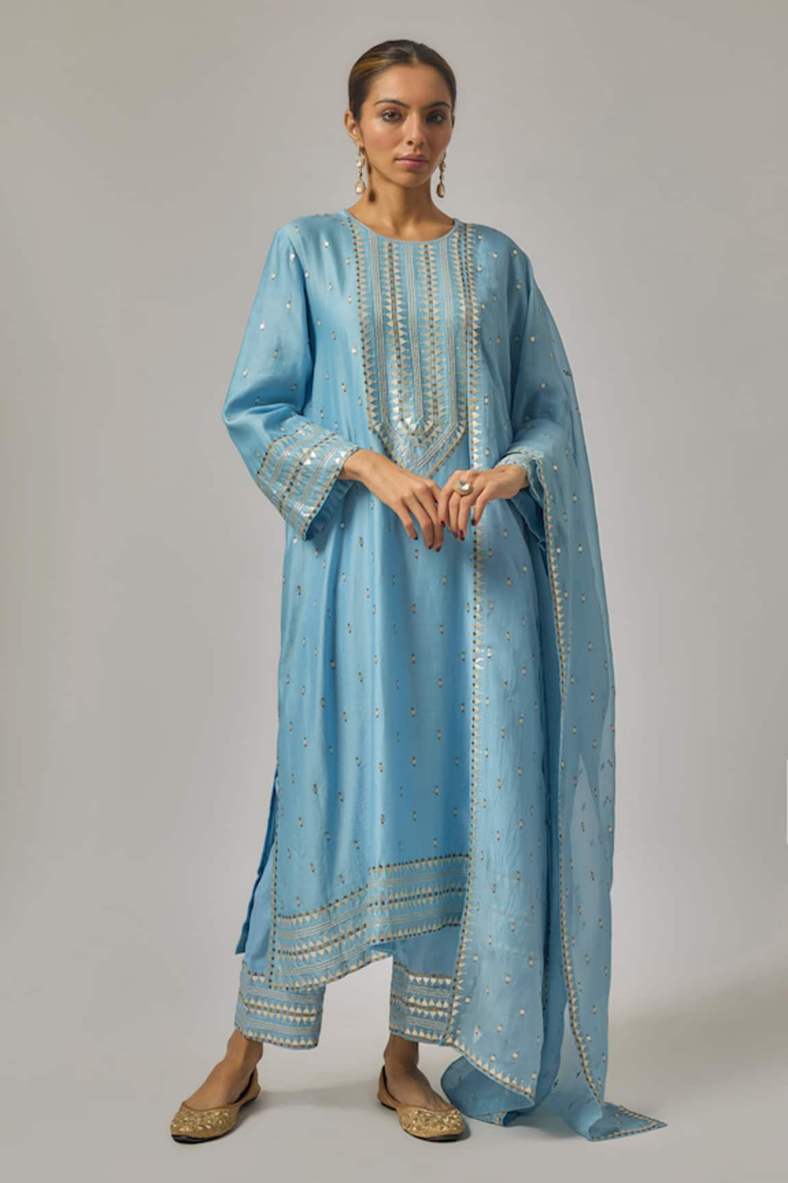 Priyal Prakash Geometric Embroidered Kurta Set 