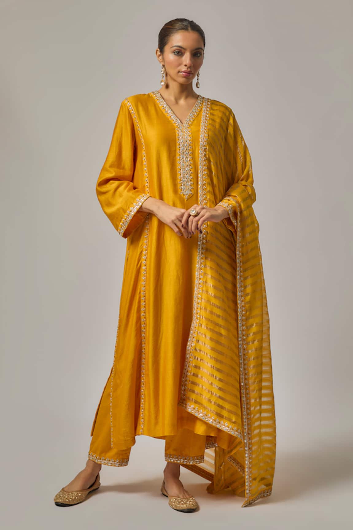 Priyal Prakash Embroidered Kurta Set 