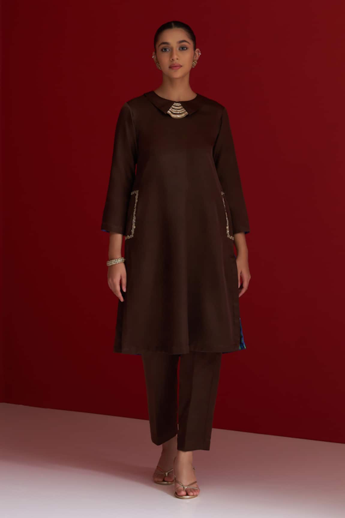 Sitaraa Devyani Brown Embroidered Kurta With Pant