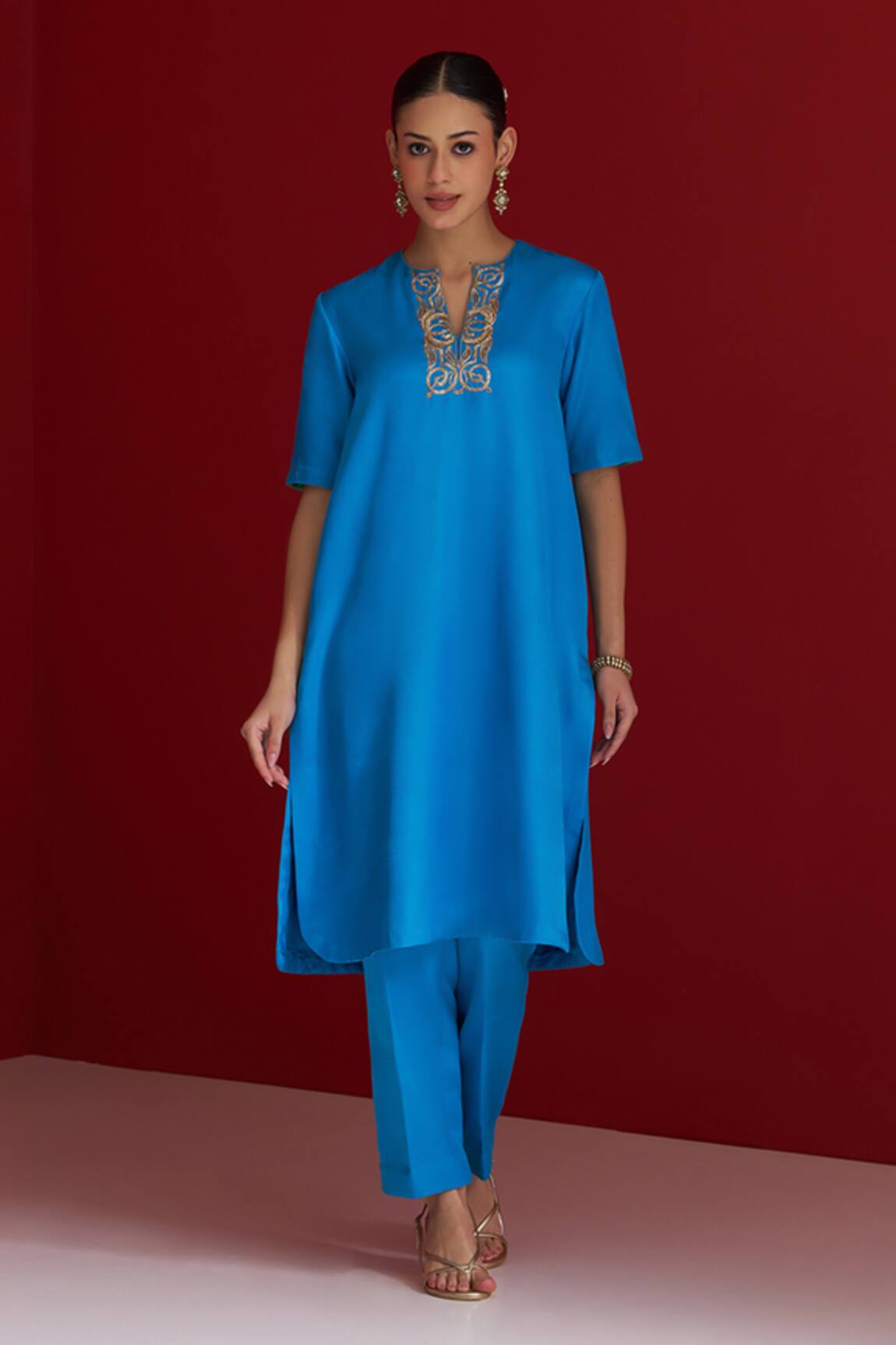 Sitaraa Aalaya Sky Blue Kurta With Pant