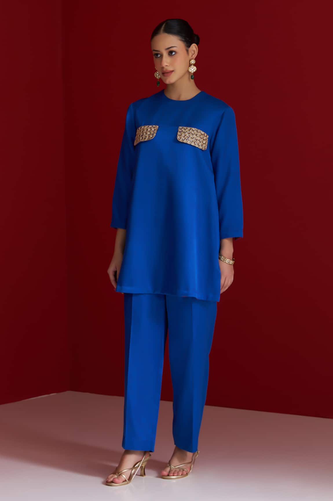 Sitaraa Hamsika Cobalt Blue Embroidered Kurta With Pant