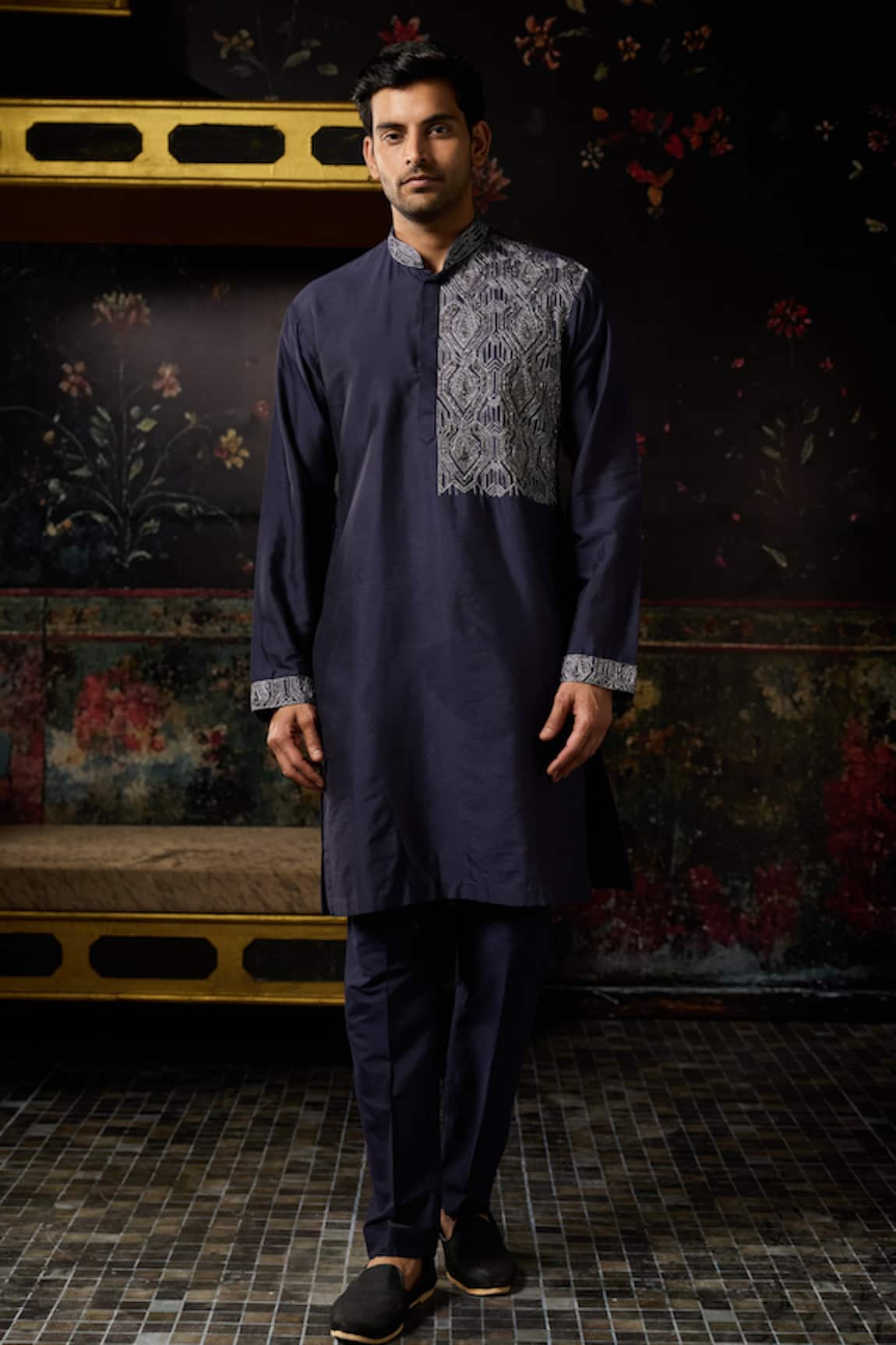 Diyarajvvir Embroidered Kurta With Pant 