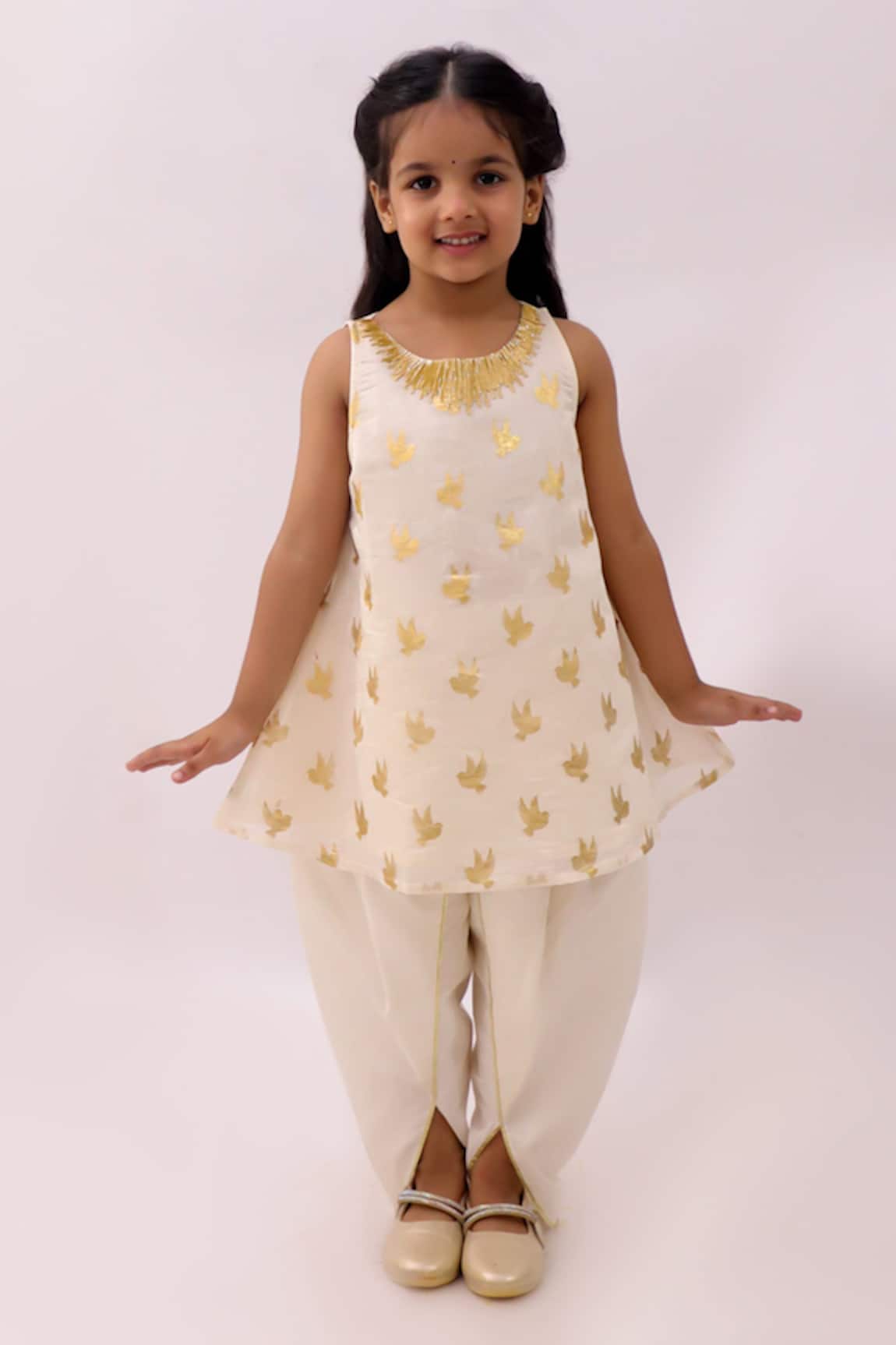 Lil Drama Mishti Floral Pattern Kurta & Dhoti Pant Set 