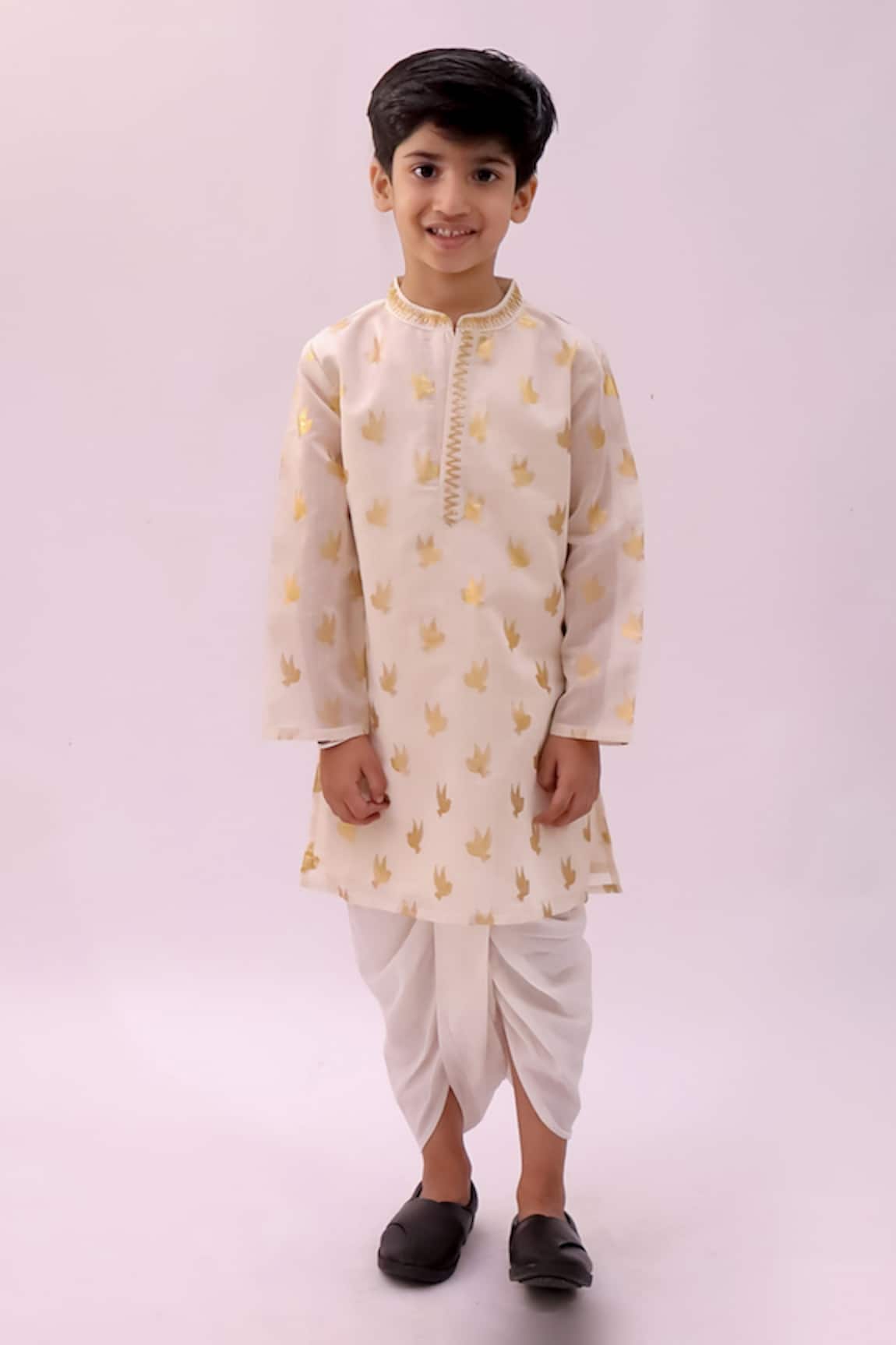 Lil Drama Mishti Off White Floral Butti Pattern Kurta & Dhoti Pant Set 