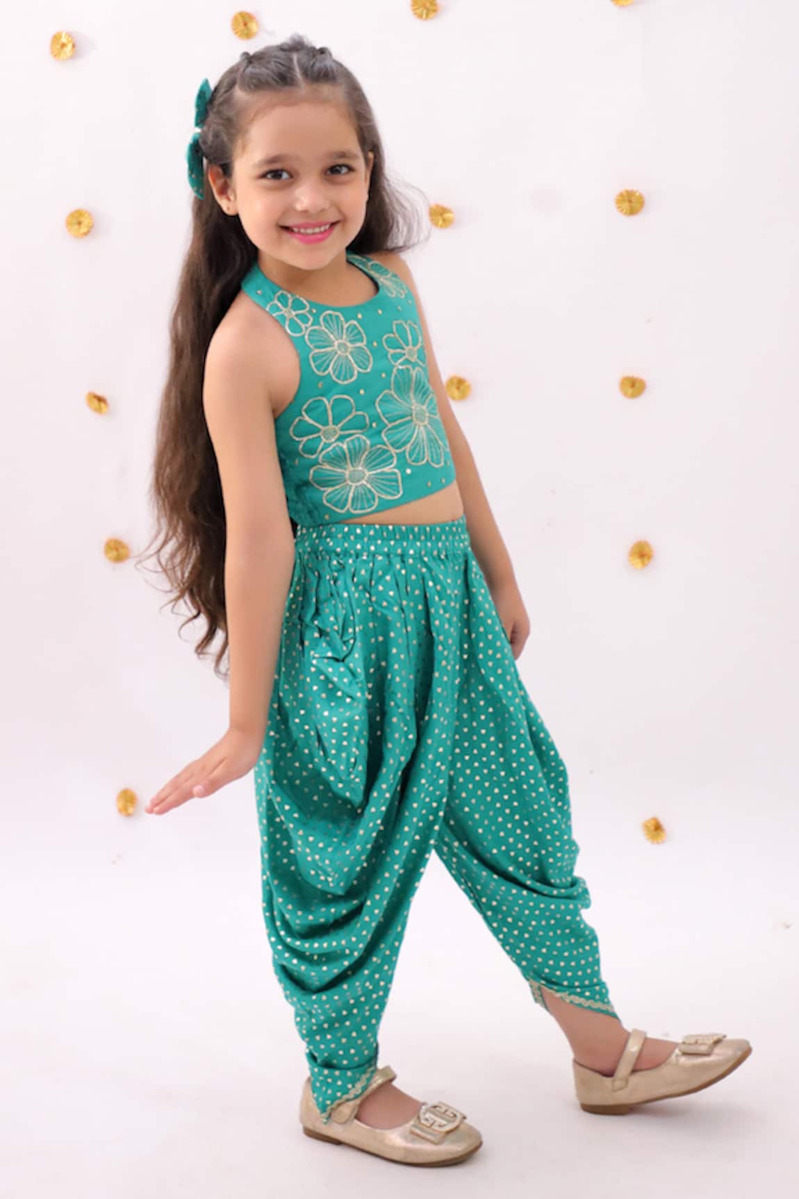 Lil Drama Khilkhilahat Floral Pattern Top & Dhoti Pant Set 