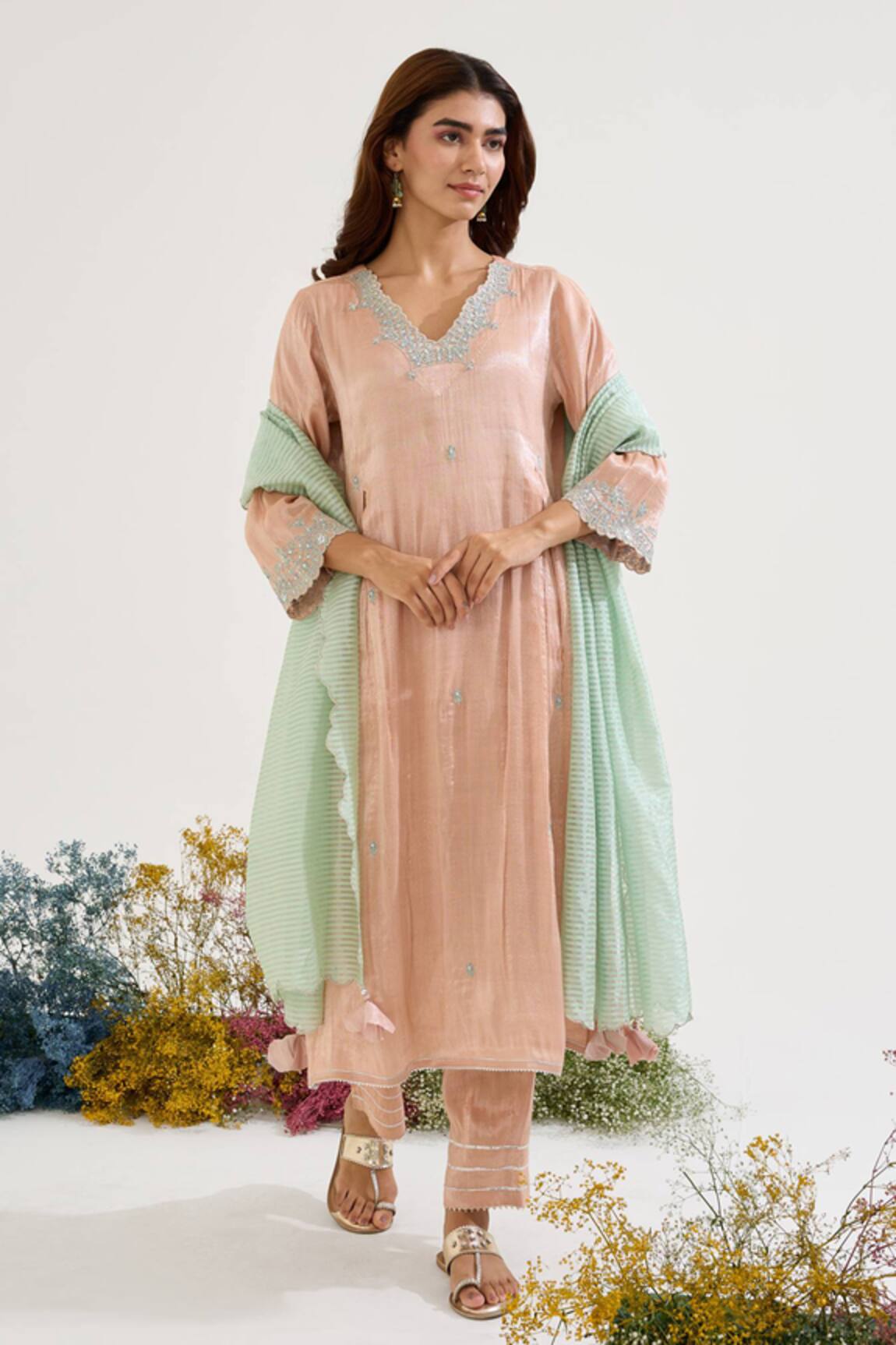 Nero India Stripe Pattern Dupatta