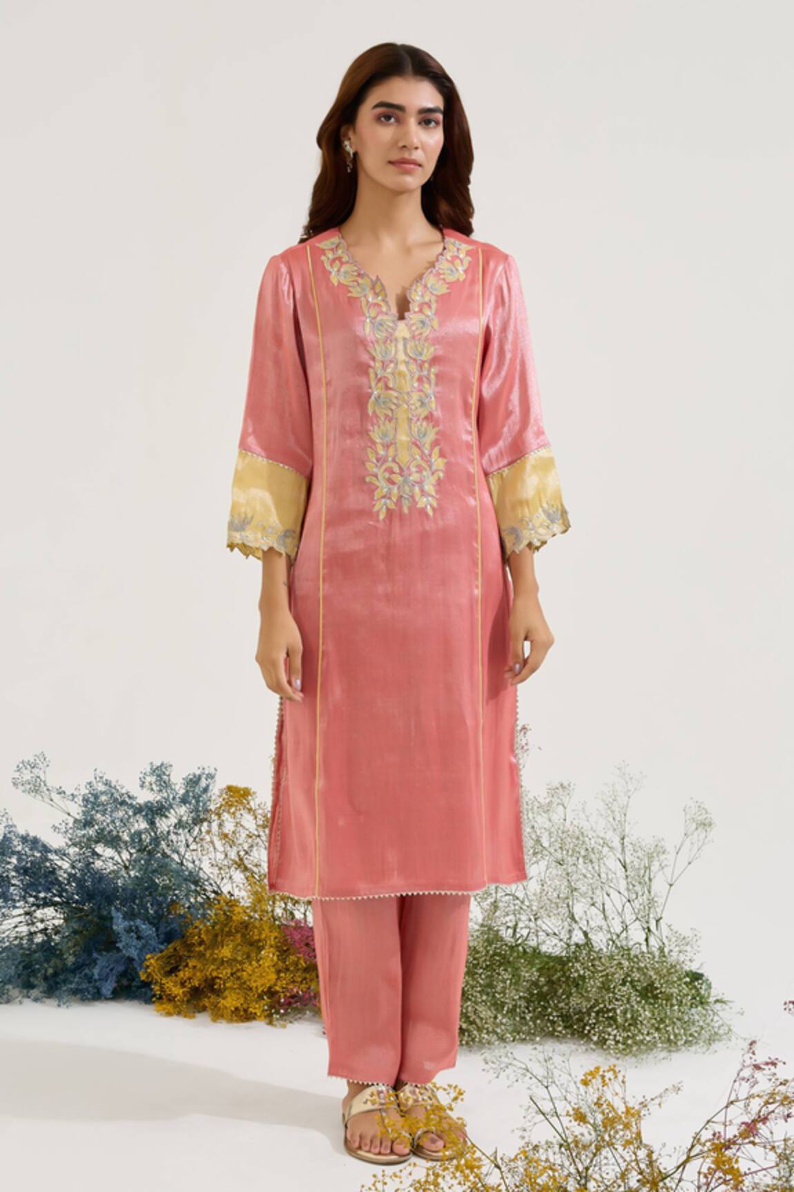 Nero India Embroidered Placket Kurta With Pant