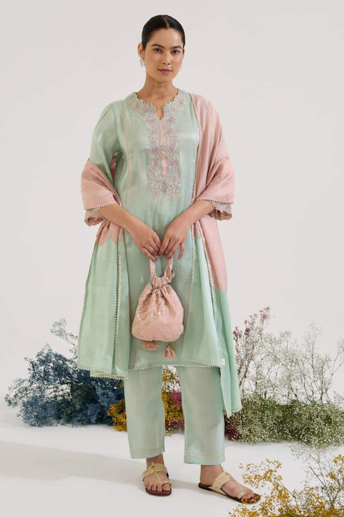 Nero India Stripe Pattern Dupatta