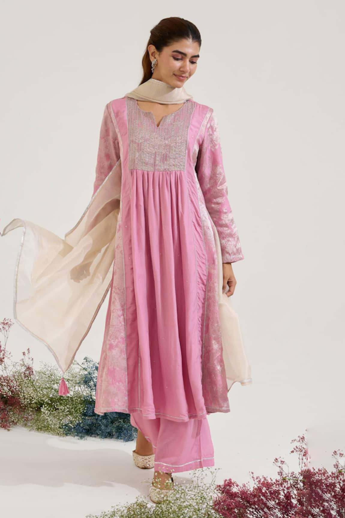 Nero India Textured Yoke Kurta Set