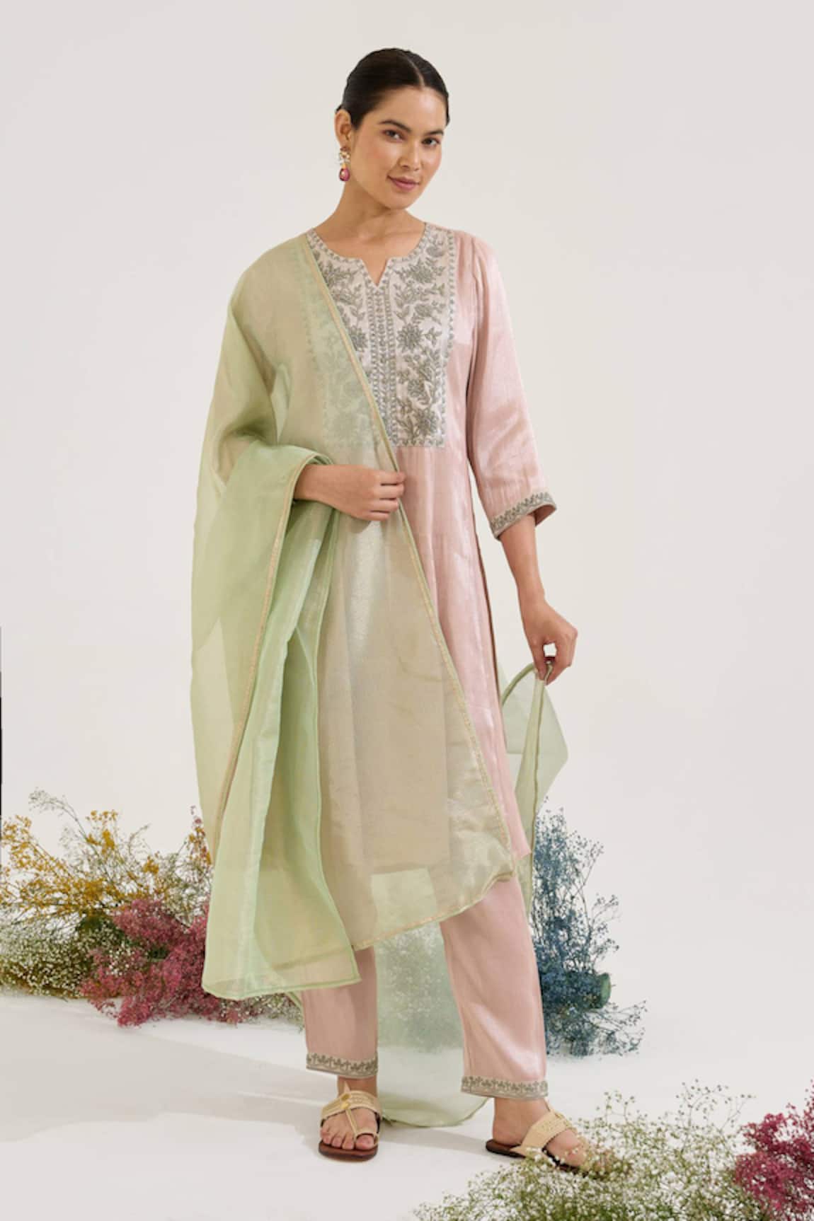 Nero India Floral Embroidered Yoke Kurta Set