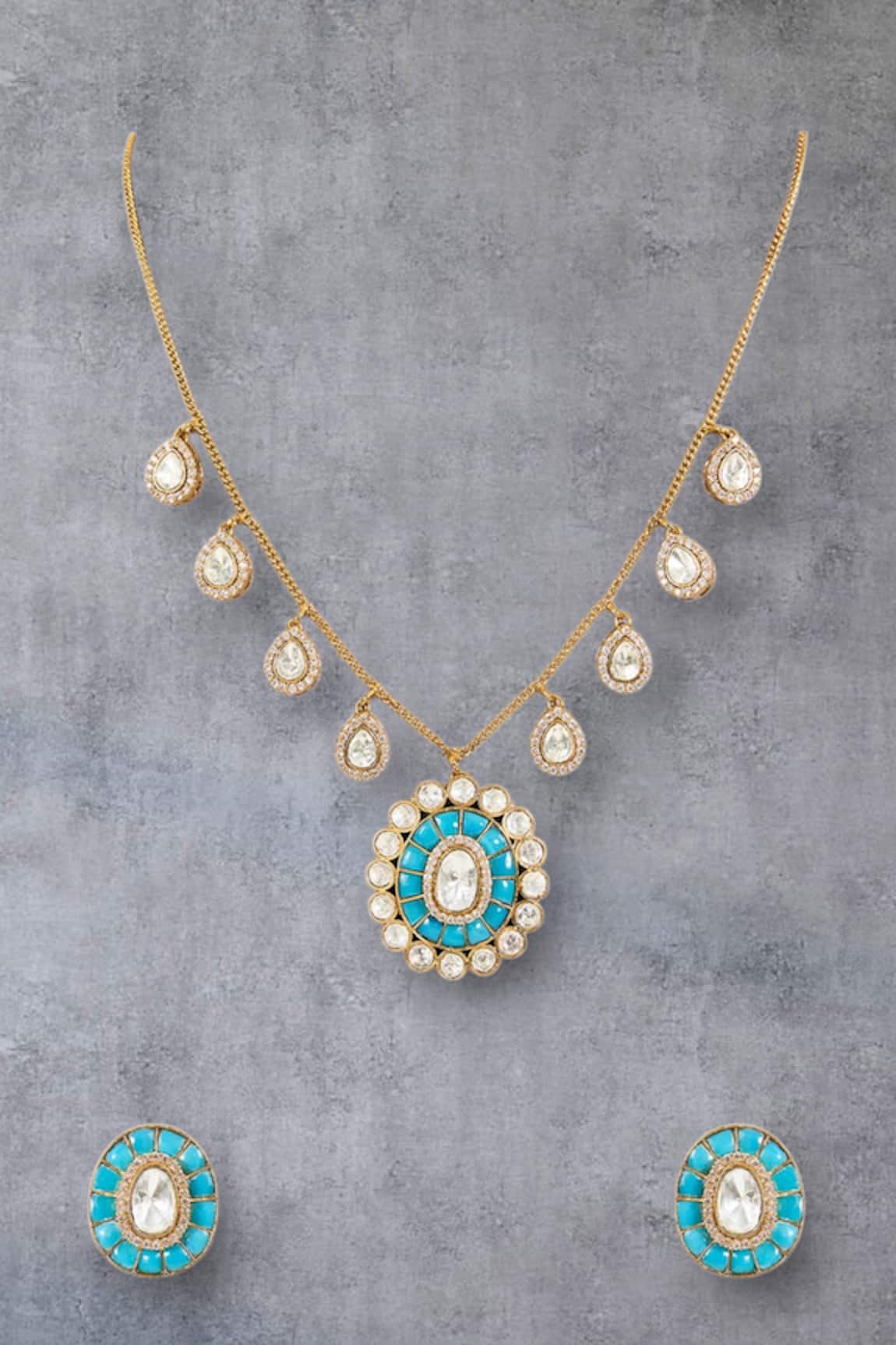 Auraa Trends Turquoise Stone Necklace Set