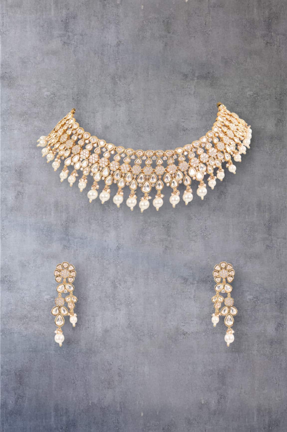 Auraa Trends Gold Plated Kundan Choker Set 
