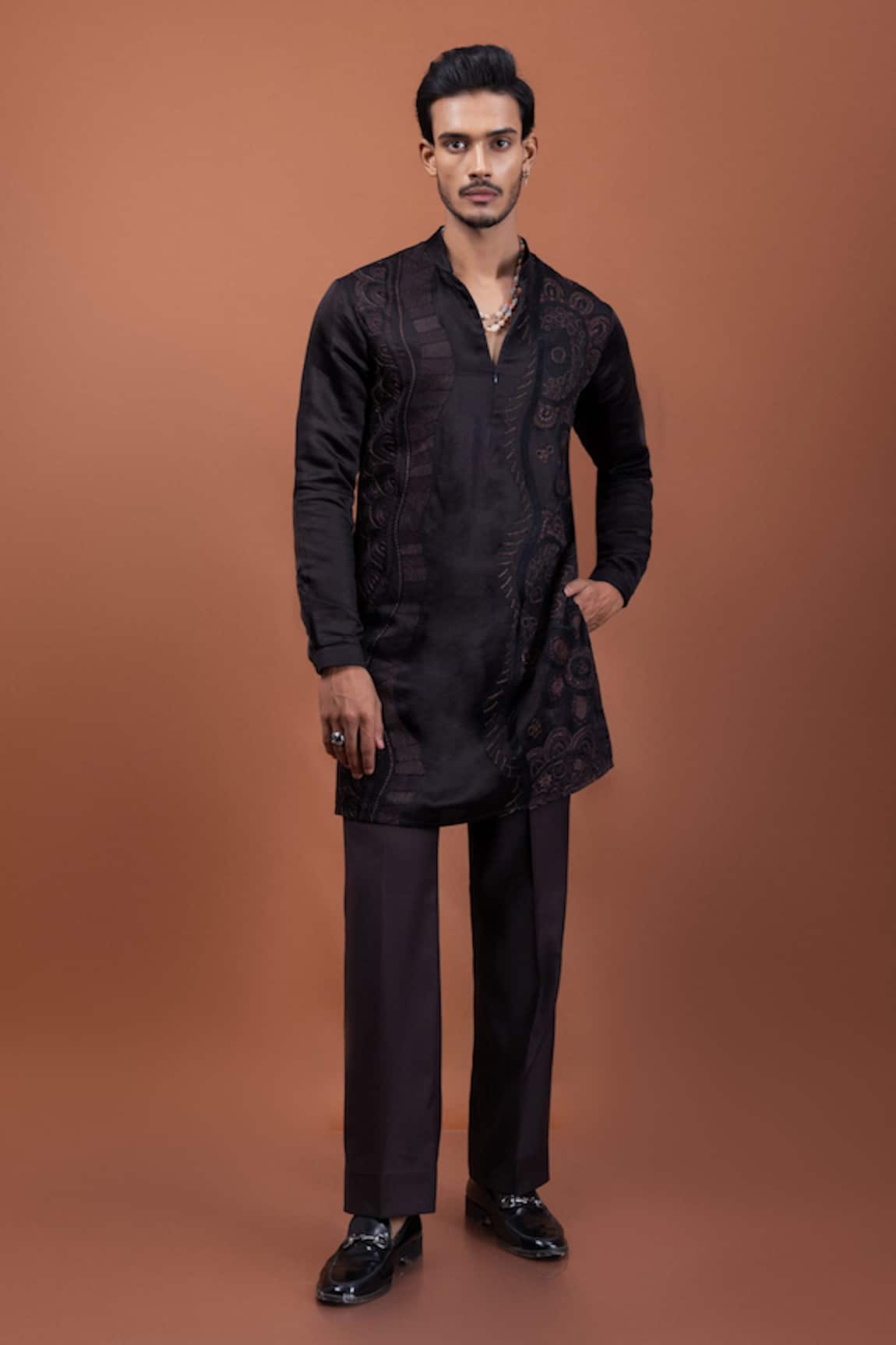 PAARSH Bourbon Eclipse Embroidered Kurta 