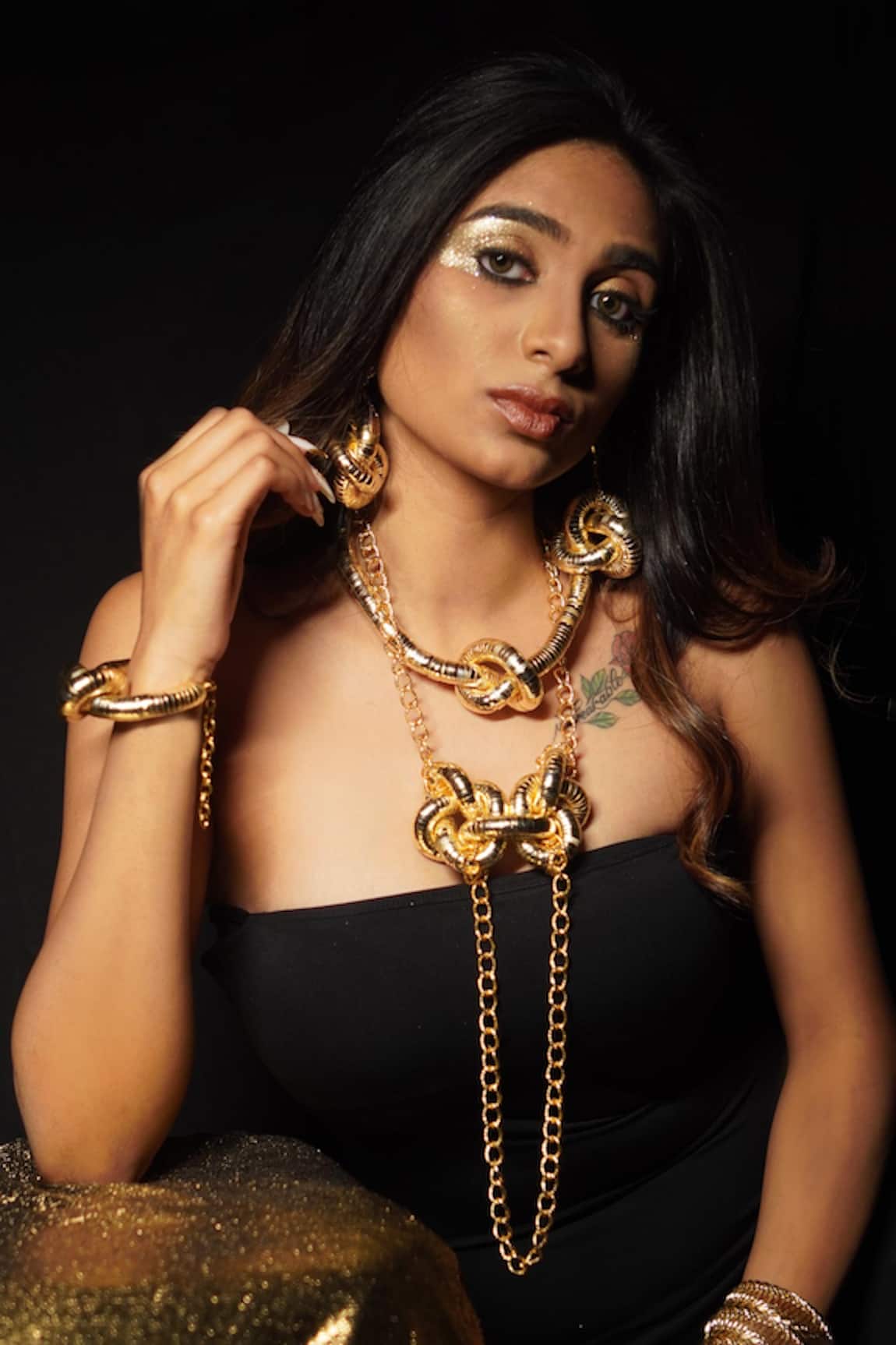 Rejuvenate Jewels Golden Chain Knot Necklace 