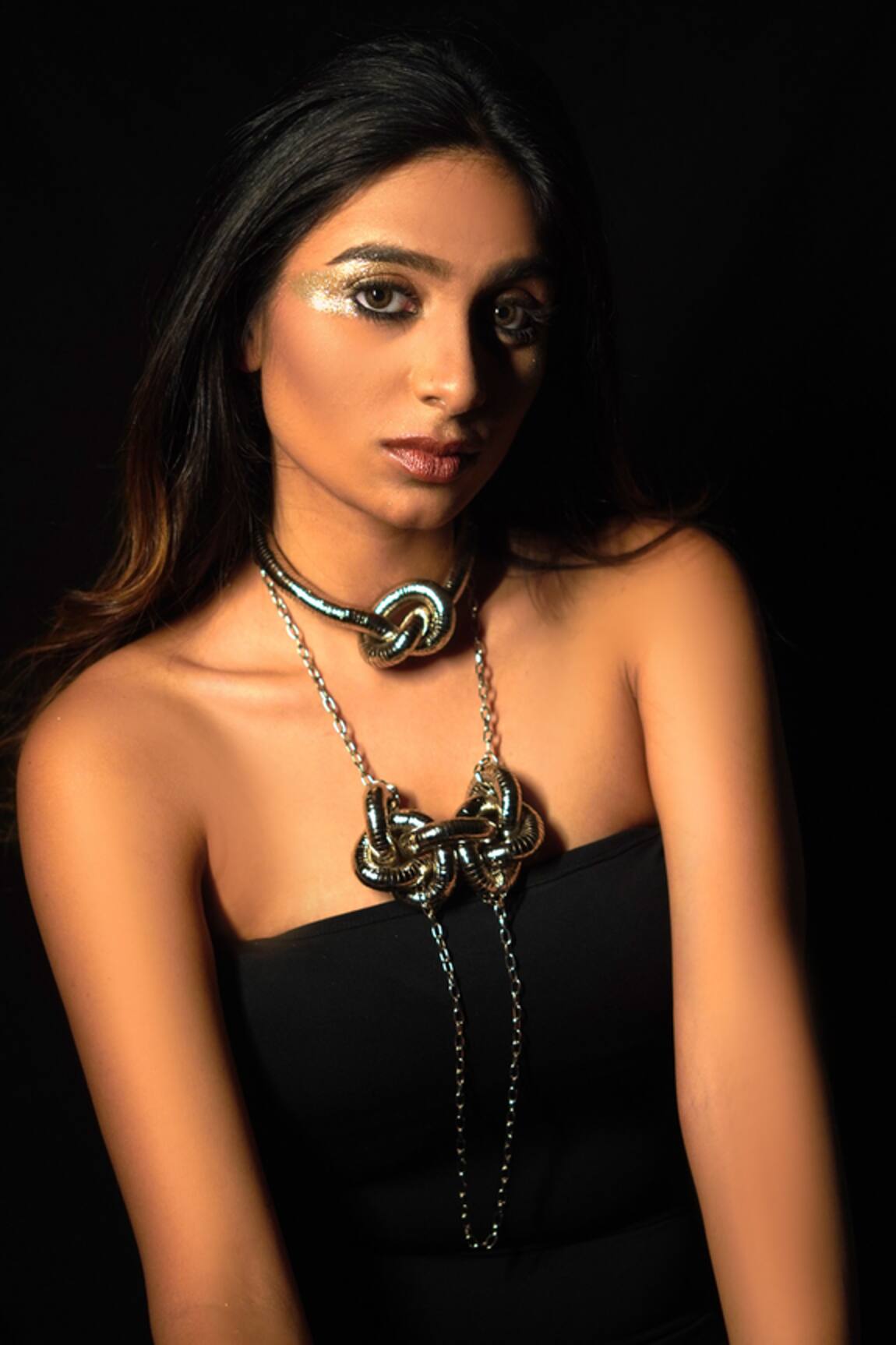 Rejuvenate Jewels Silver Chain Knot Necklace 