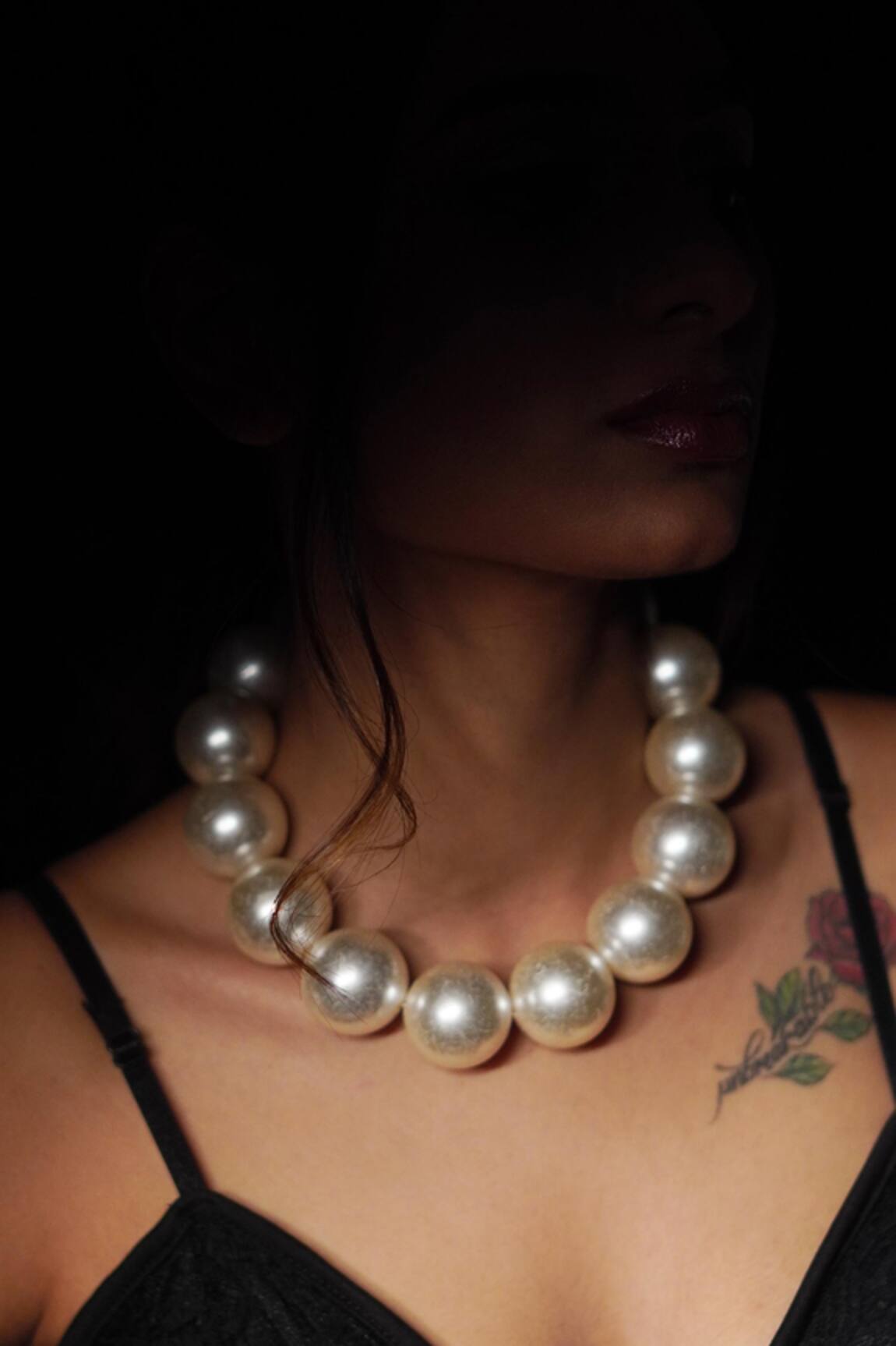 Rejuvenate Jewels Textured Statement Pearl Necklace 