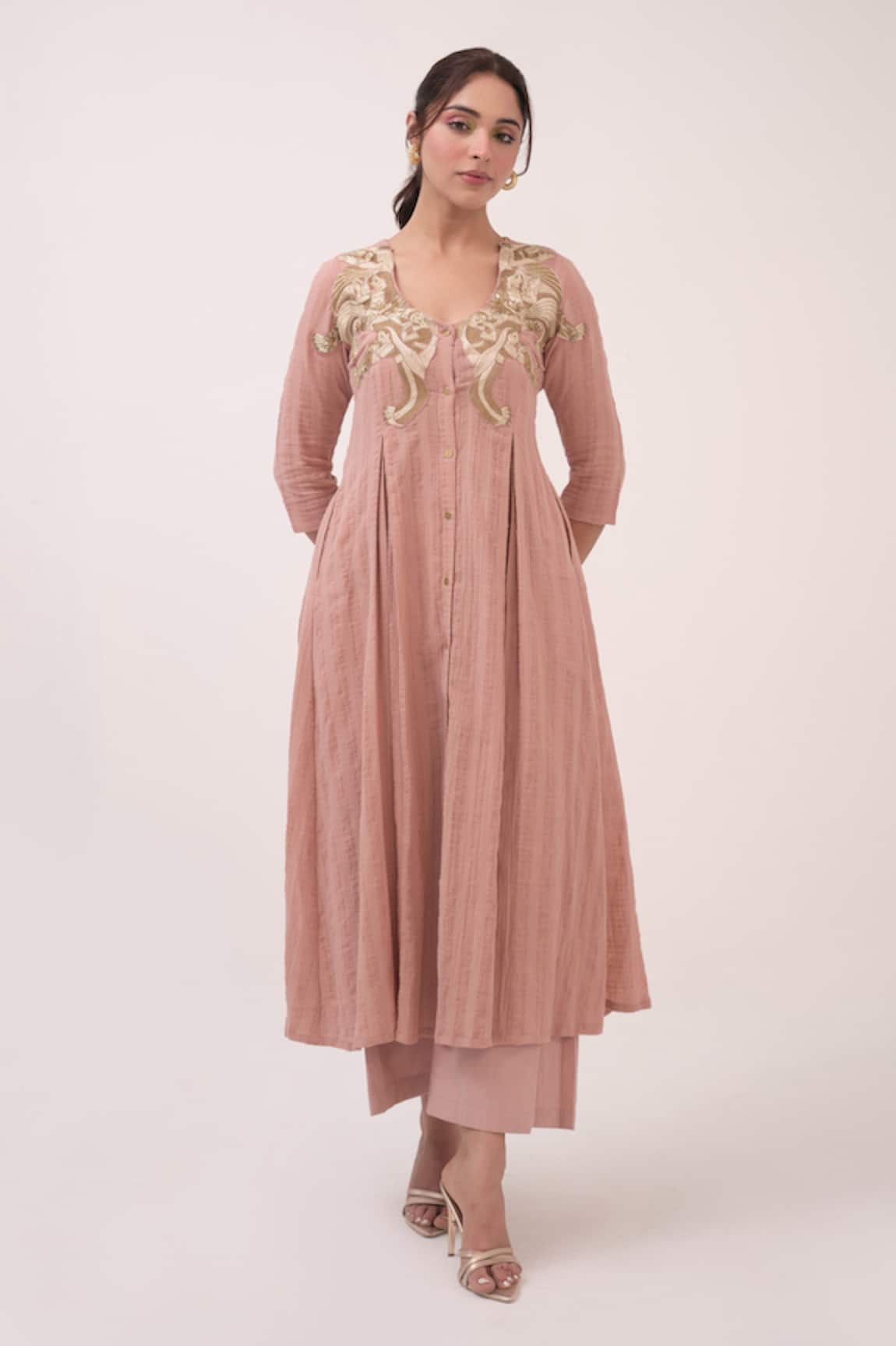 Ruchi Marodia Hand Embroidered Panelled Kurta Set 