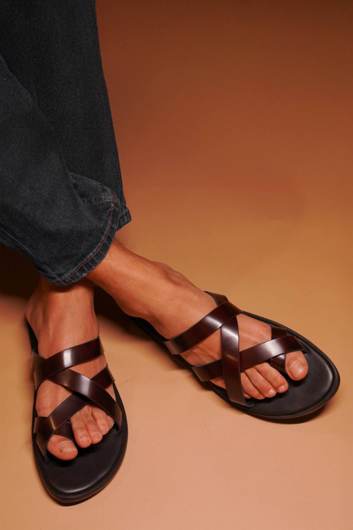 Dmodot Pelle Borgogno Leather Multi Strap Sliders 