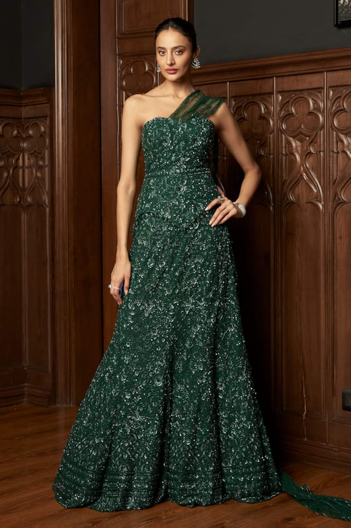 Istya Emerald Fishcut Lehenga With Corset Blouse 