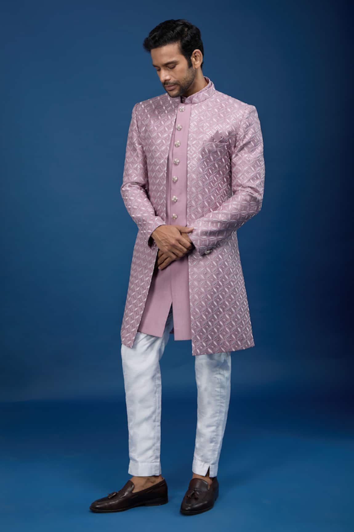 Arihant Rai Sinha Embroidered Sherwani Set 