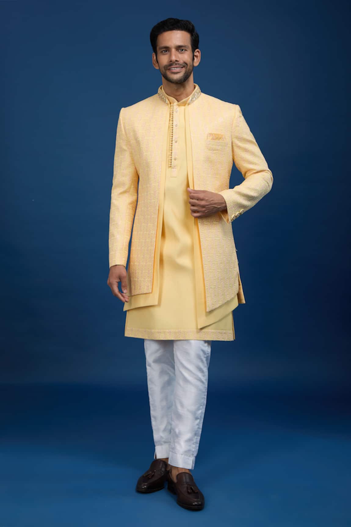 Arihant Rai Sinha Embroidered Sherwani Set 