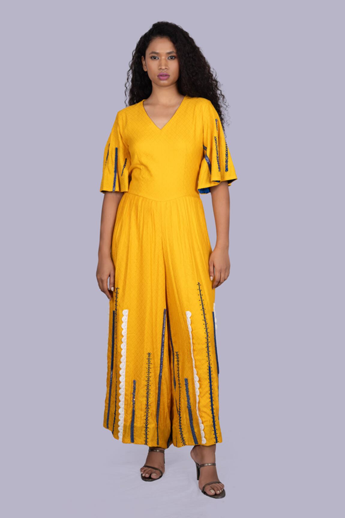 Jajobaa Contrast Embroidered Jumpsuit 