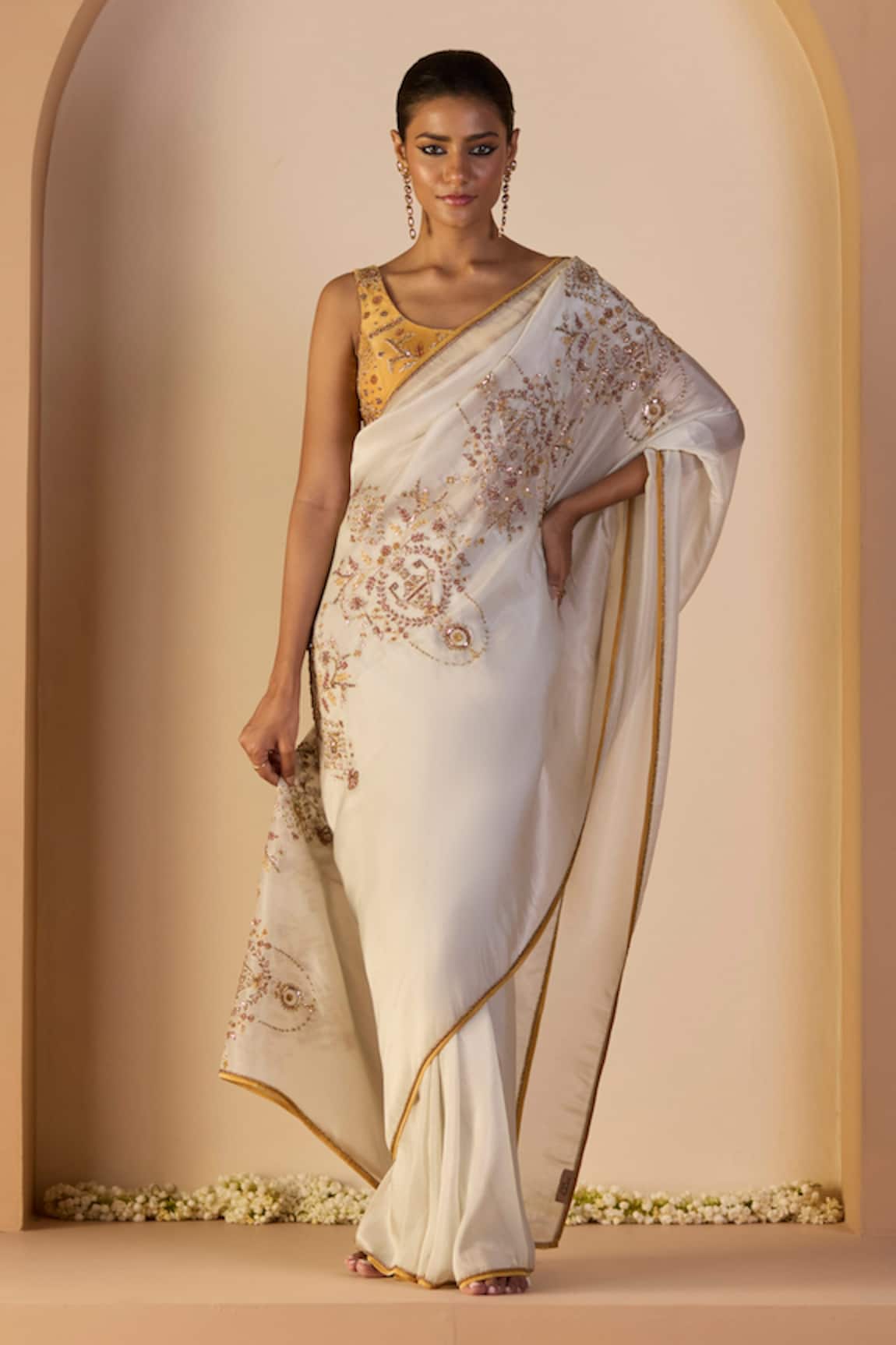 Sarang Kaur White Iqra Saree With Unstitched Blouse 