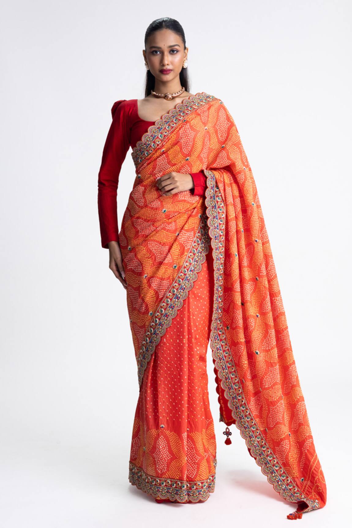 Naina Jain Bandhani Silk Saree With Unstitched Blouse Fabric 