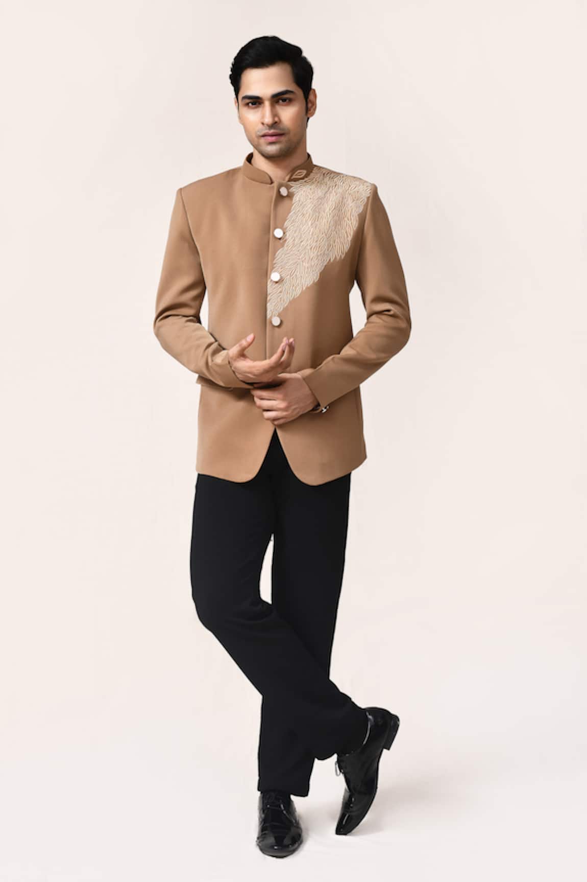 Aryavir Malhotra Terry Rayon Bandhgala & Pant Set 