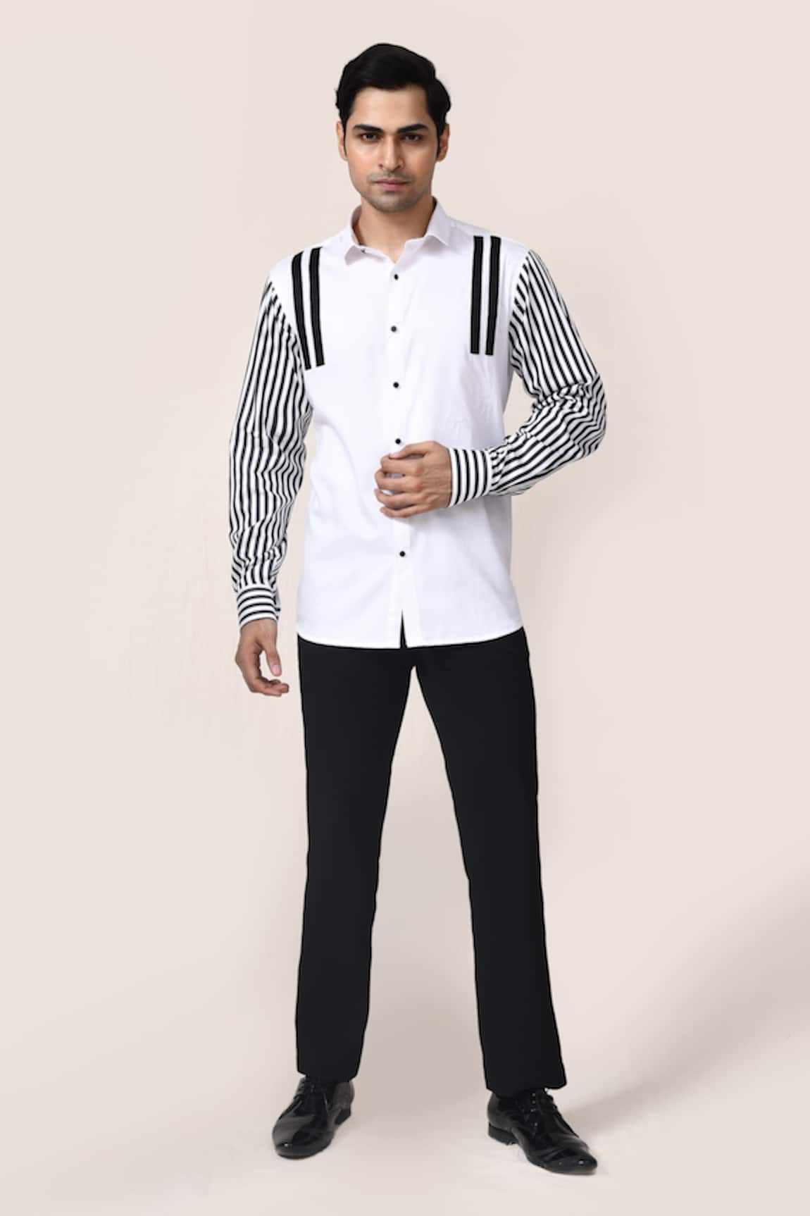 Aryavir Malhotra Striped Giza Cotton Men's Shirt 