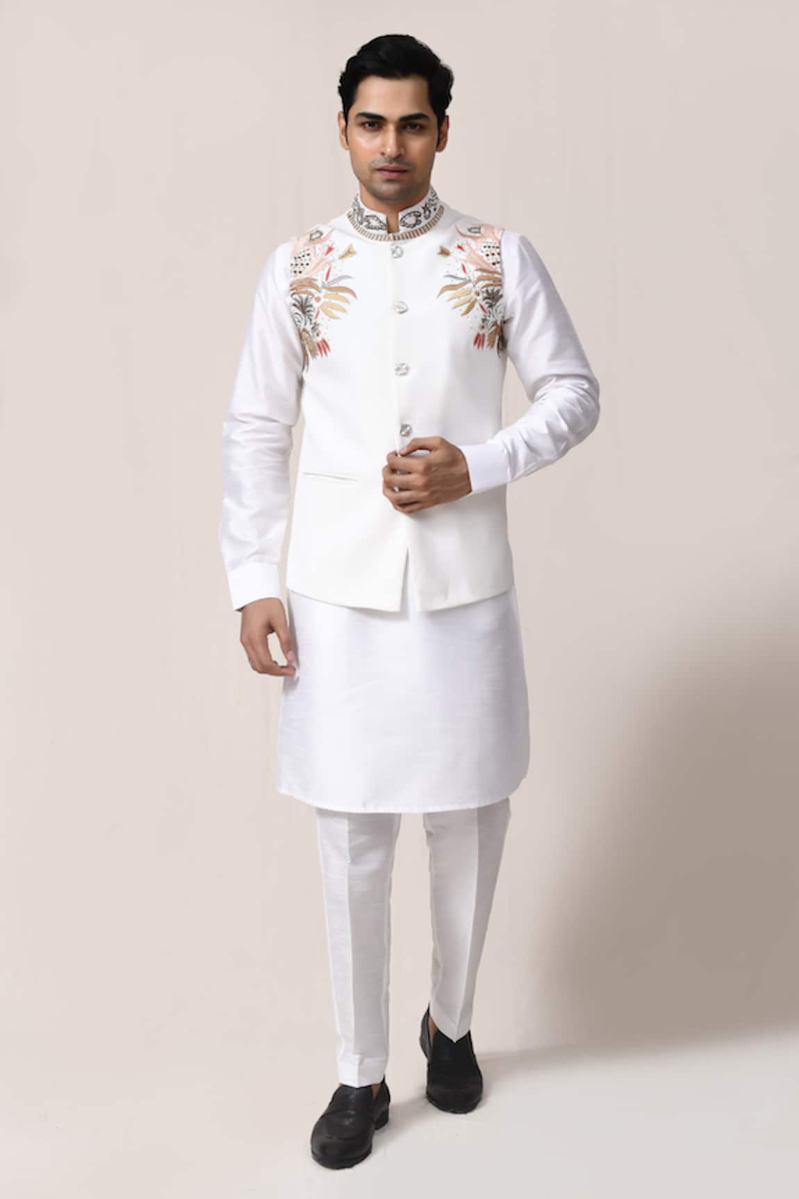 Aryavir Malhotra White Hand Embroidered Bundi Set 