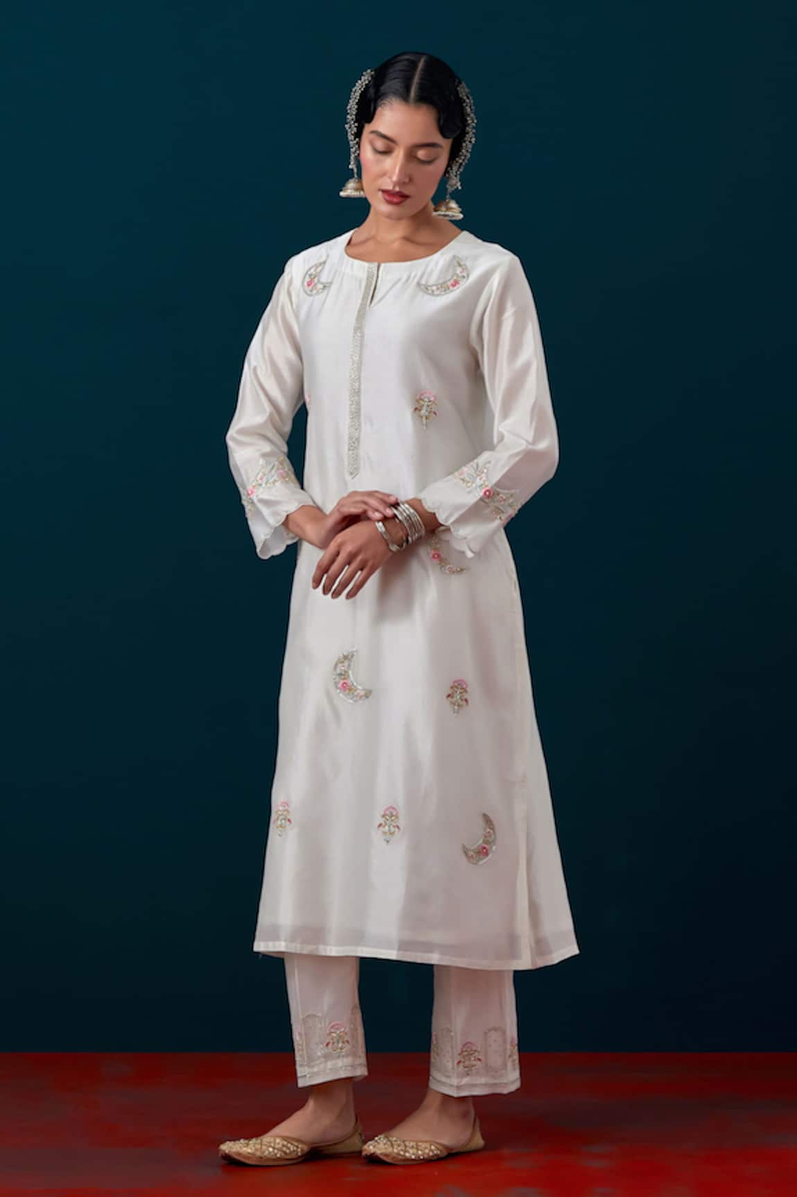 Anantaa By Roohi Silk Chanderi Embroidered Kurta & Pant Set 