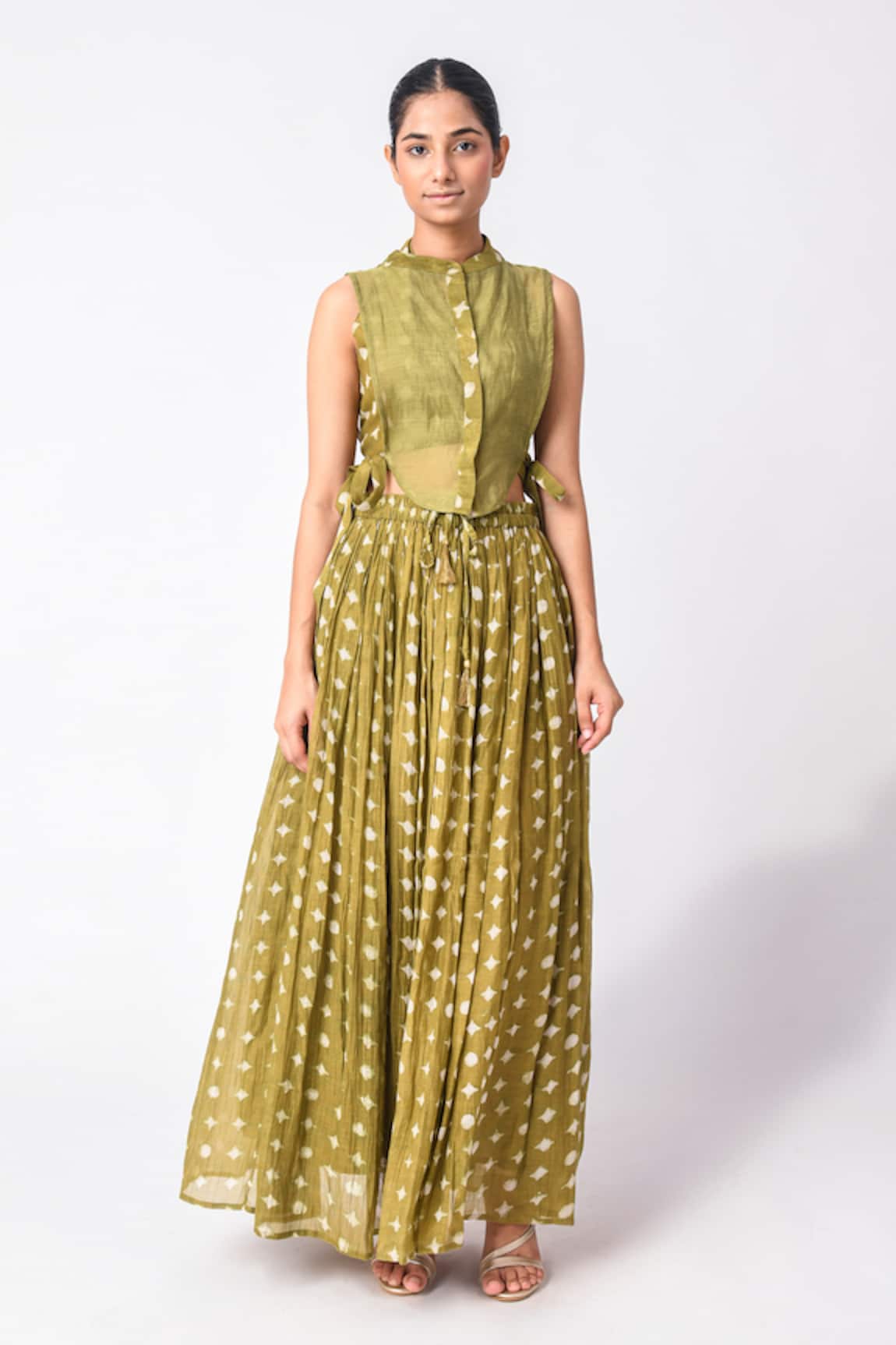 Jayati Goenka Printed Skirt Set With Overlay 