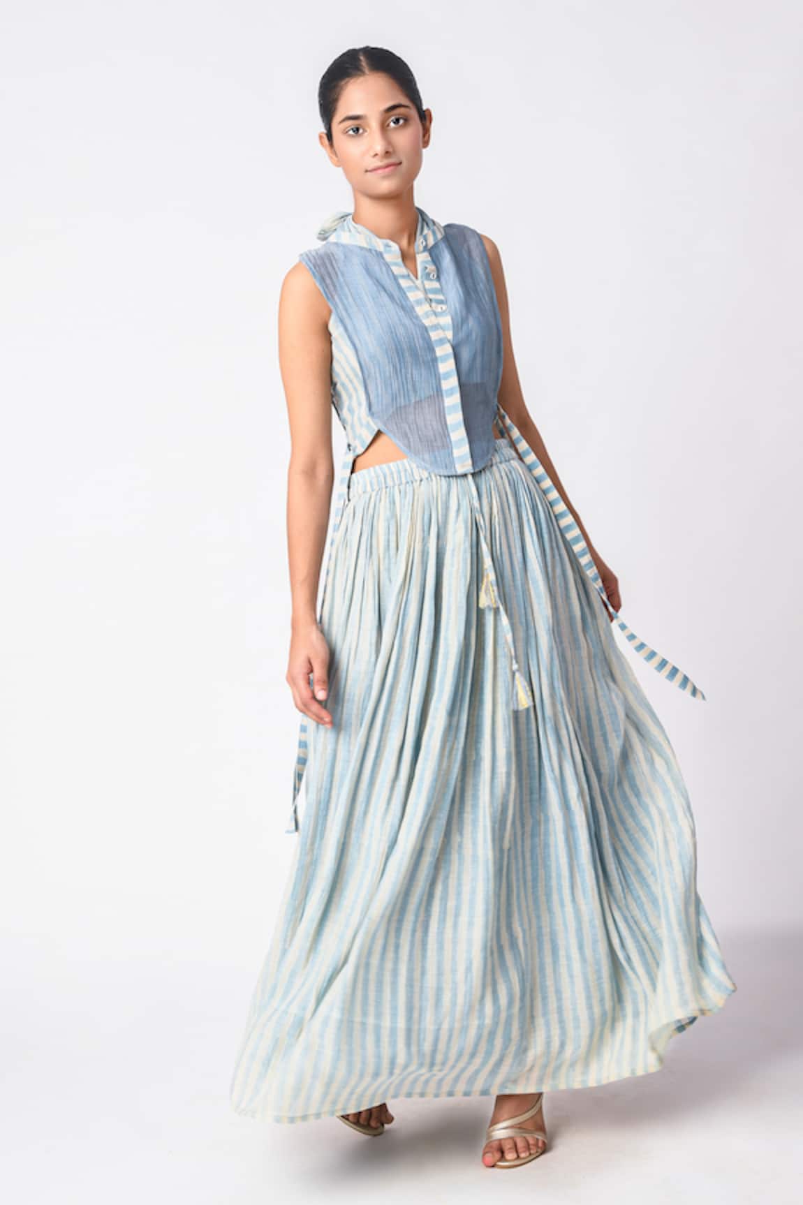 Jayati Goenka Chanderi Silk Printed Skirt Set With Overlay 