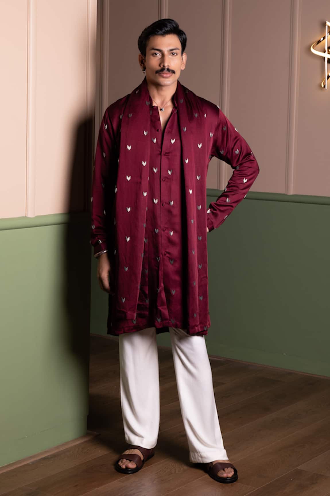 Kaaj Button Fly Kurta Set With Stole