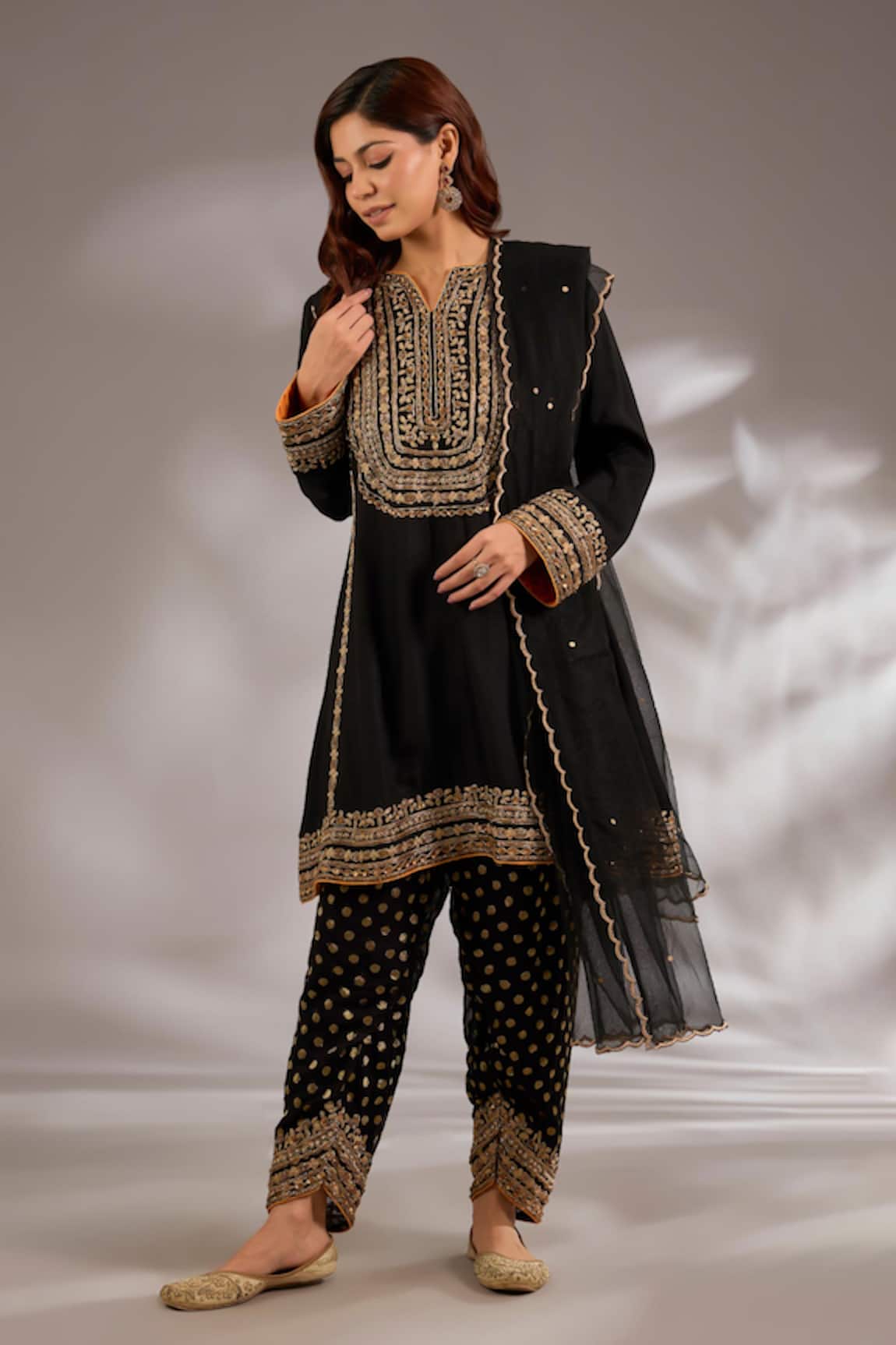 Studio A Silk Dori Embroidered Short Kurta Set 