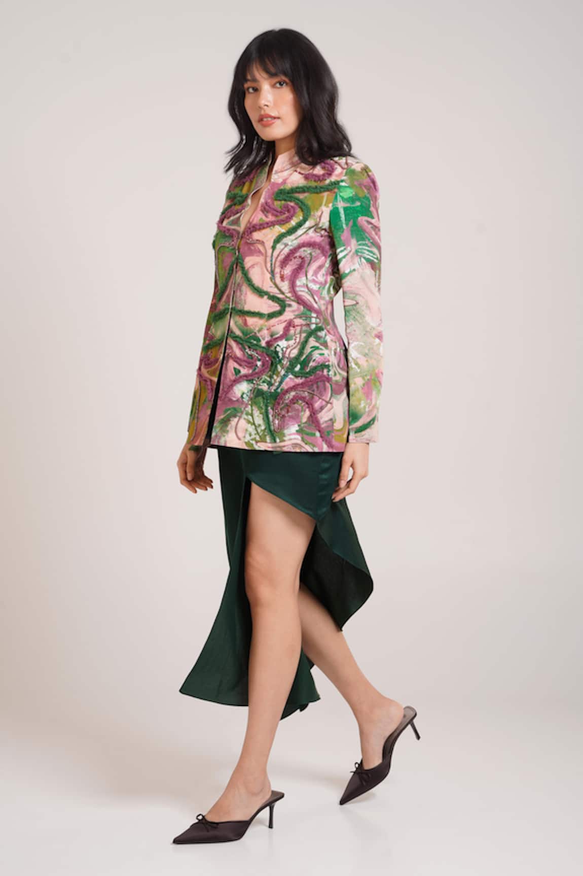 Advait Ira Embroidered Blazer Set 