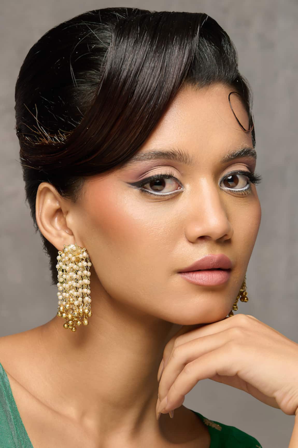 Curio Cottage Meira Pearl Cascade Earrings 