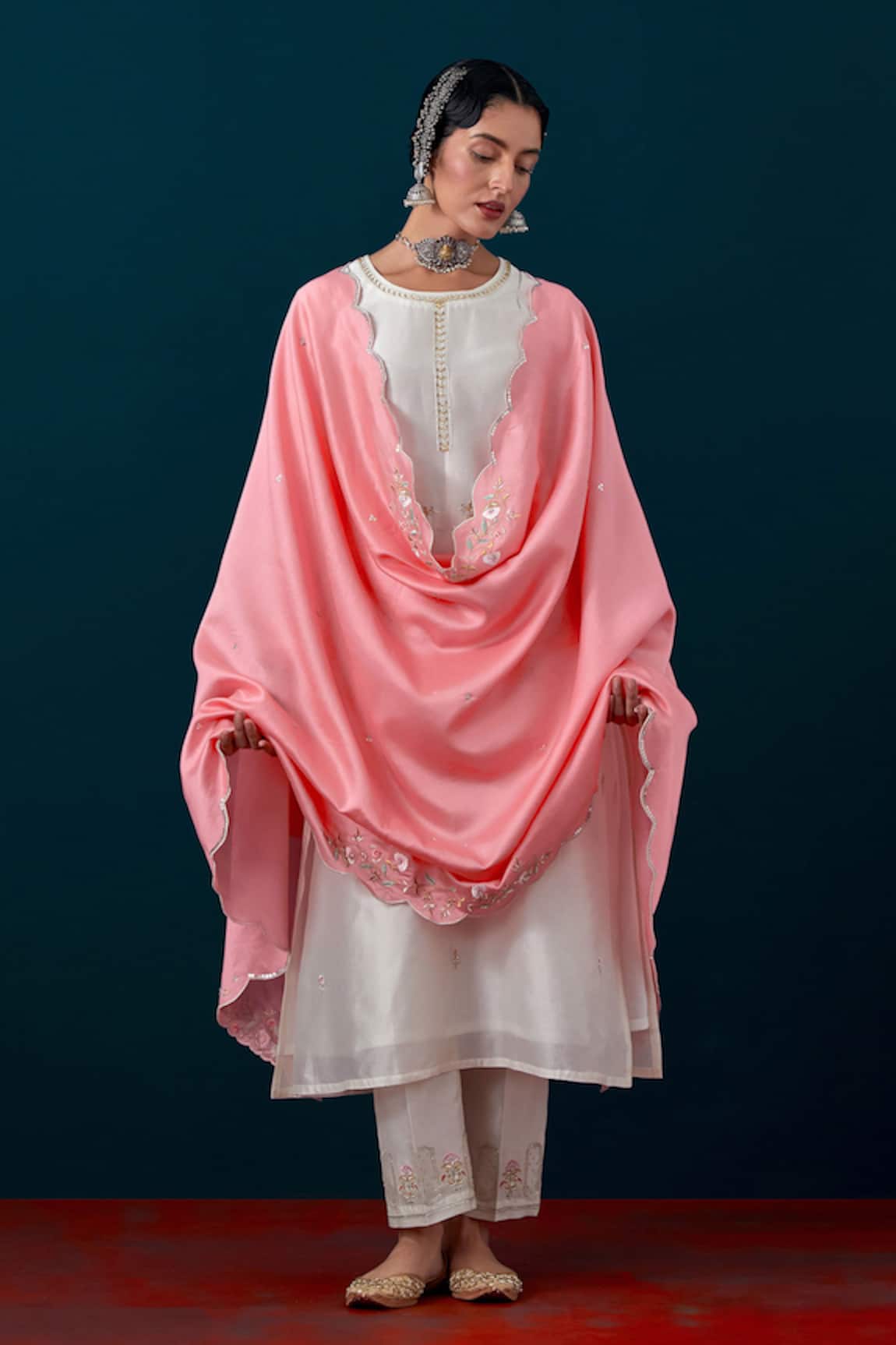 Anantaa By Roohi Floral Border Embroidered Dupatta 